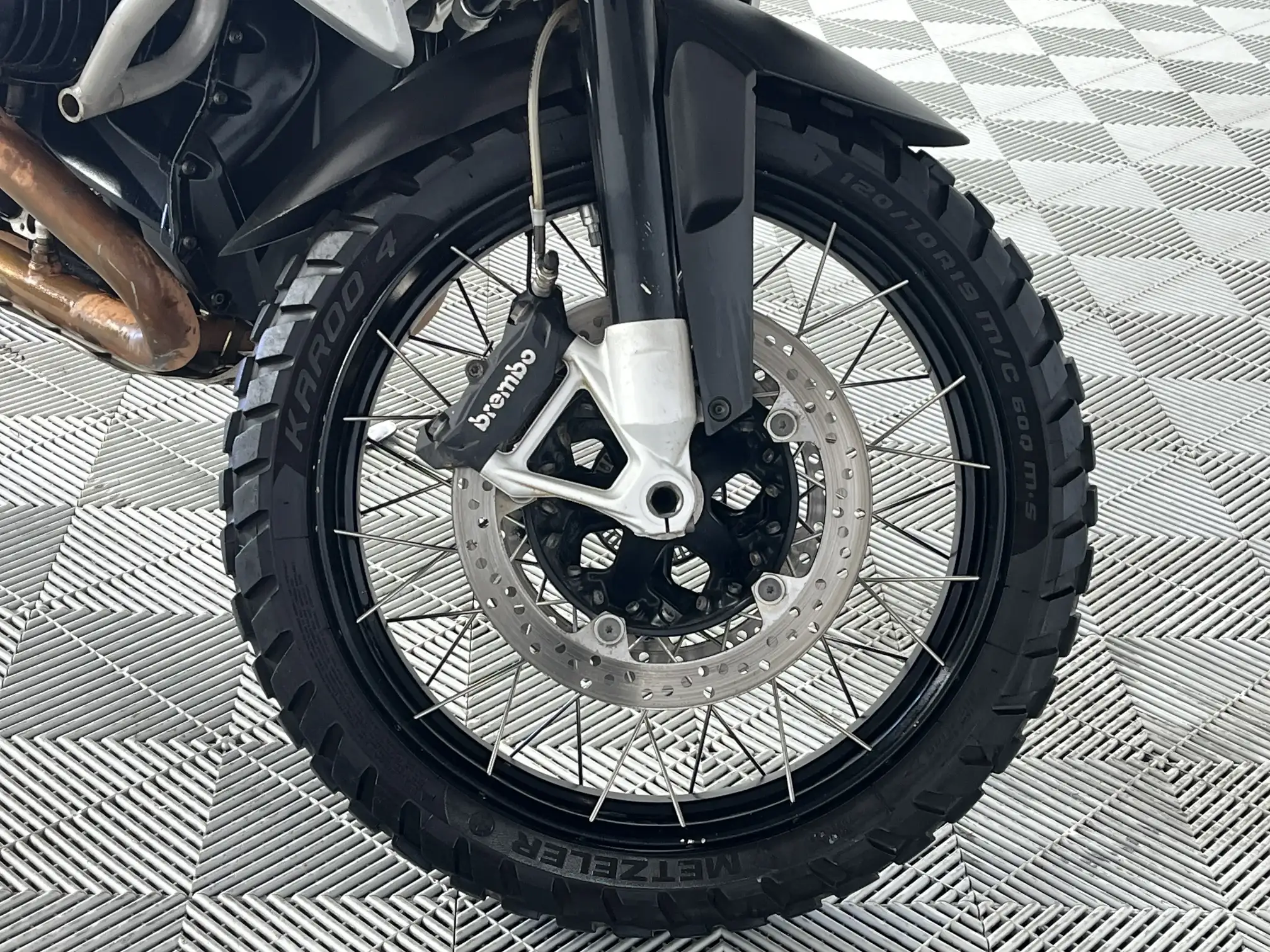 BMW R Series