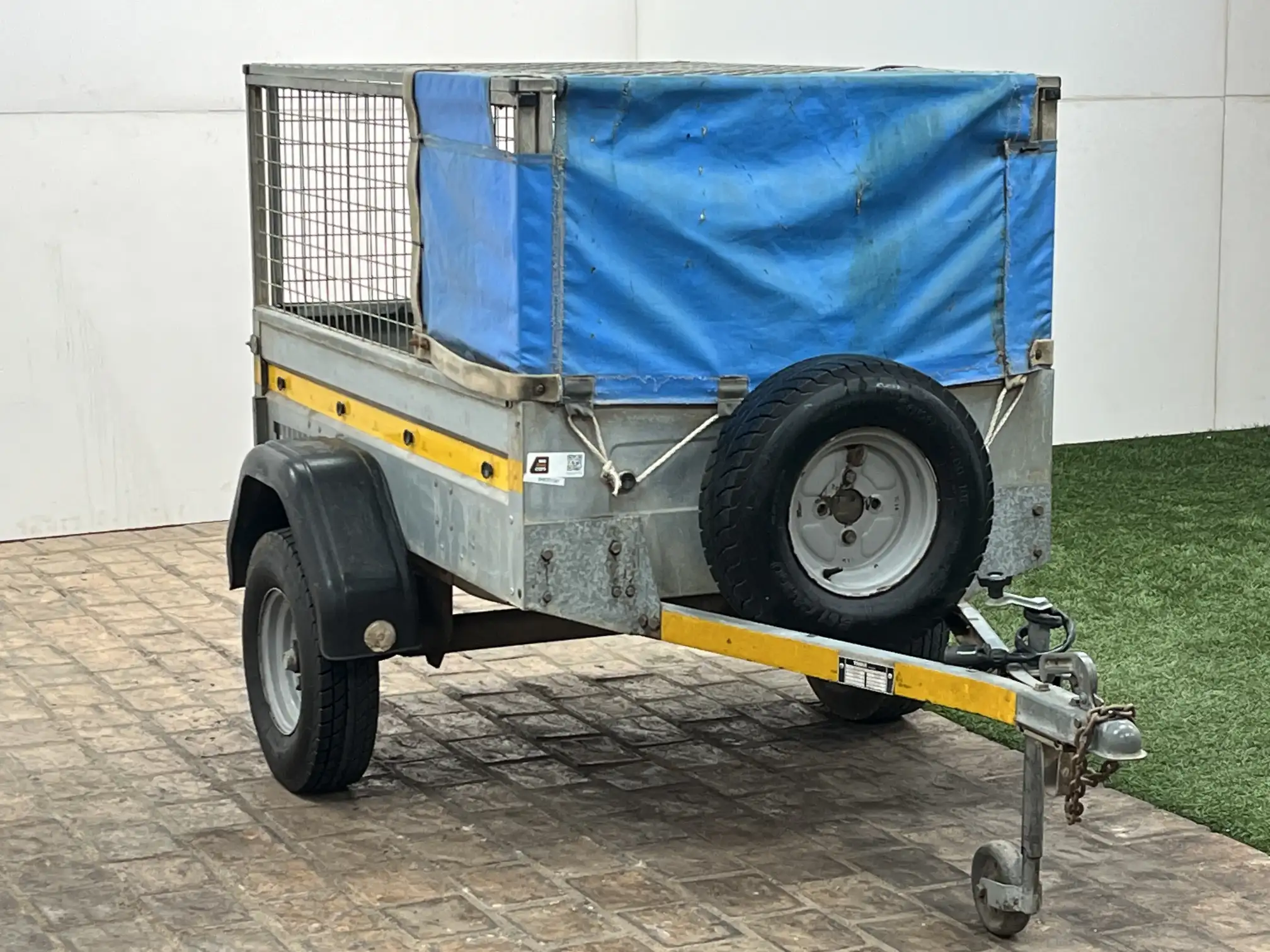 Thule Sweden Box Body