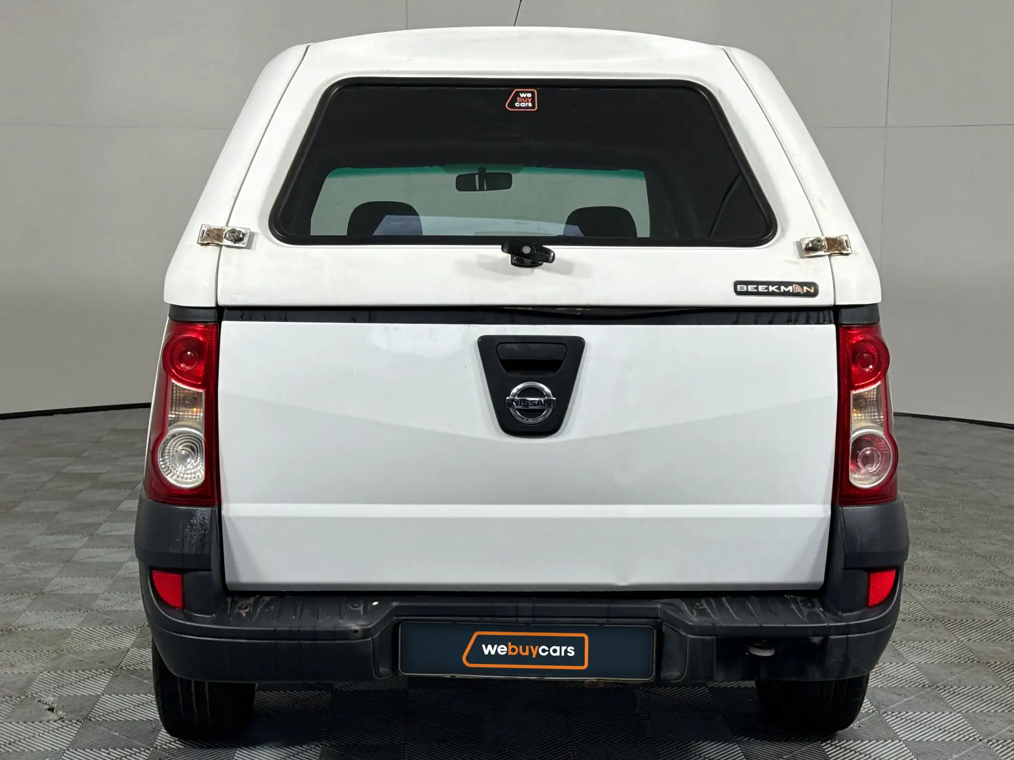 Nissan NP200