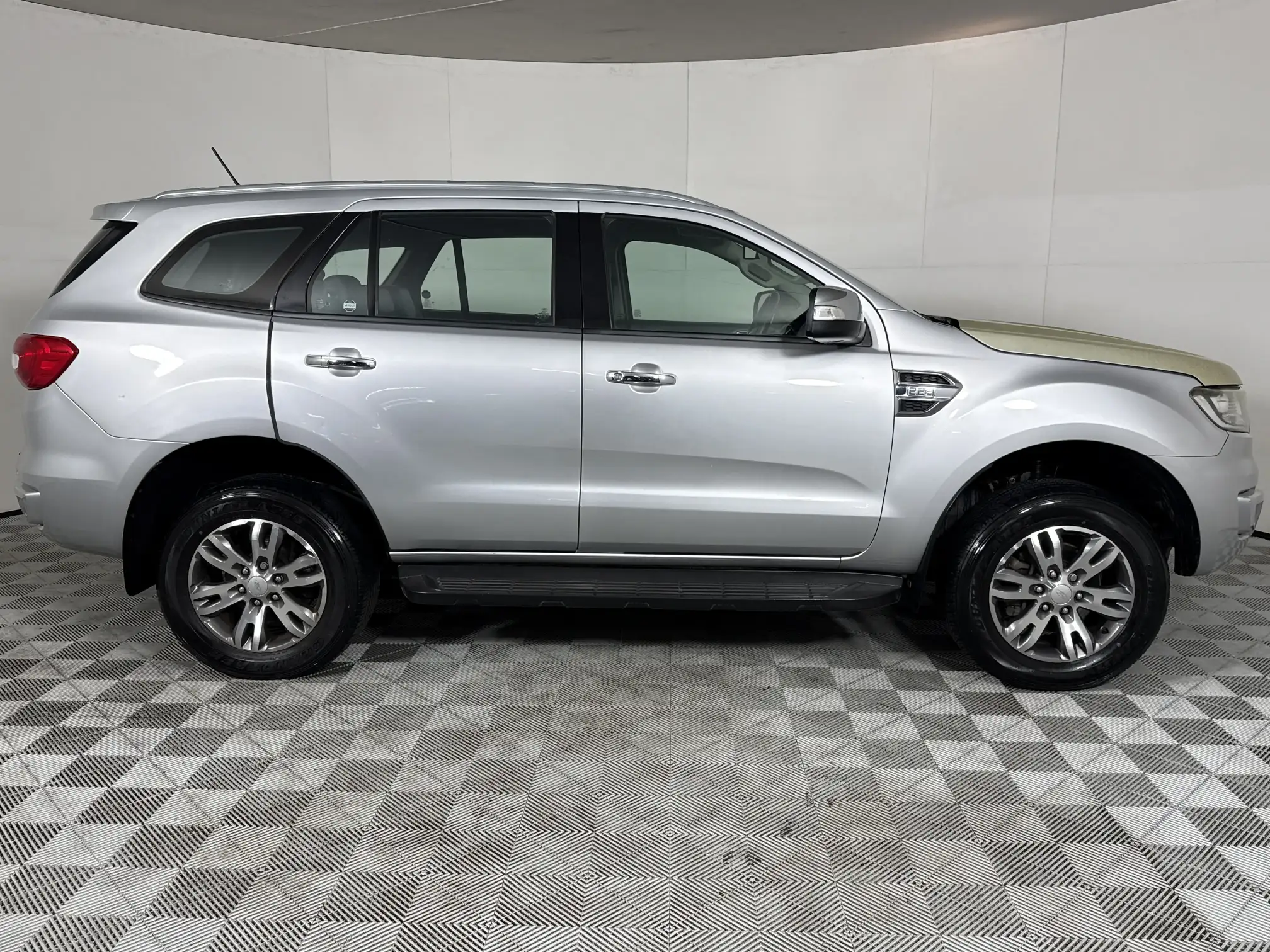 Ford Everest