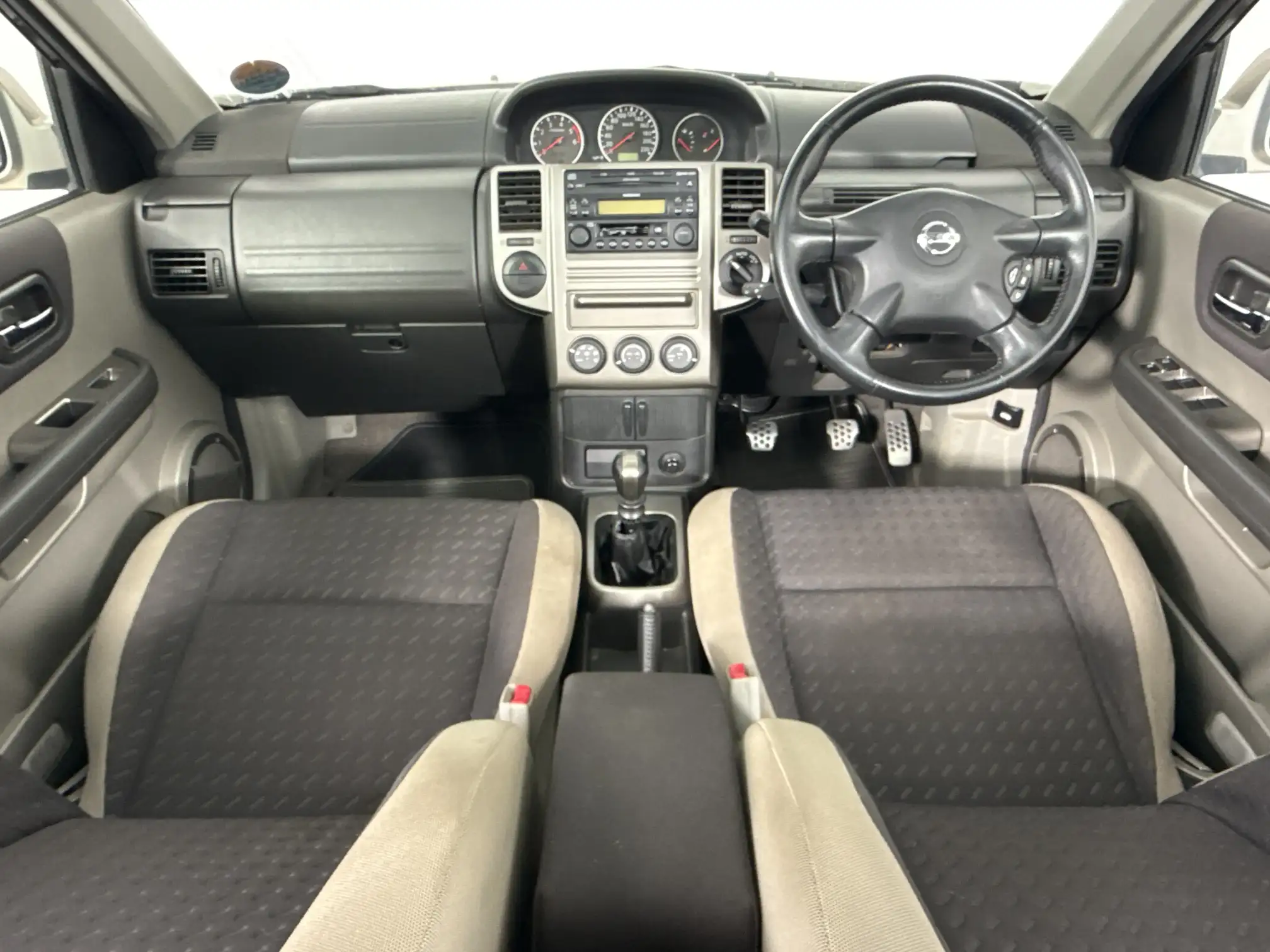 Nissan X Trail