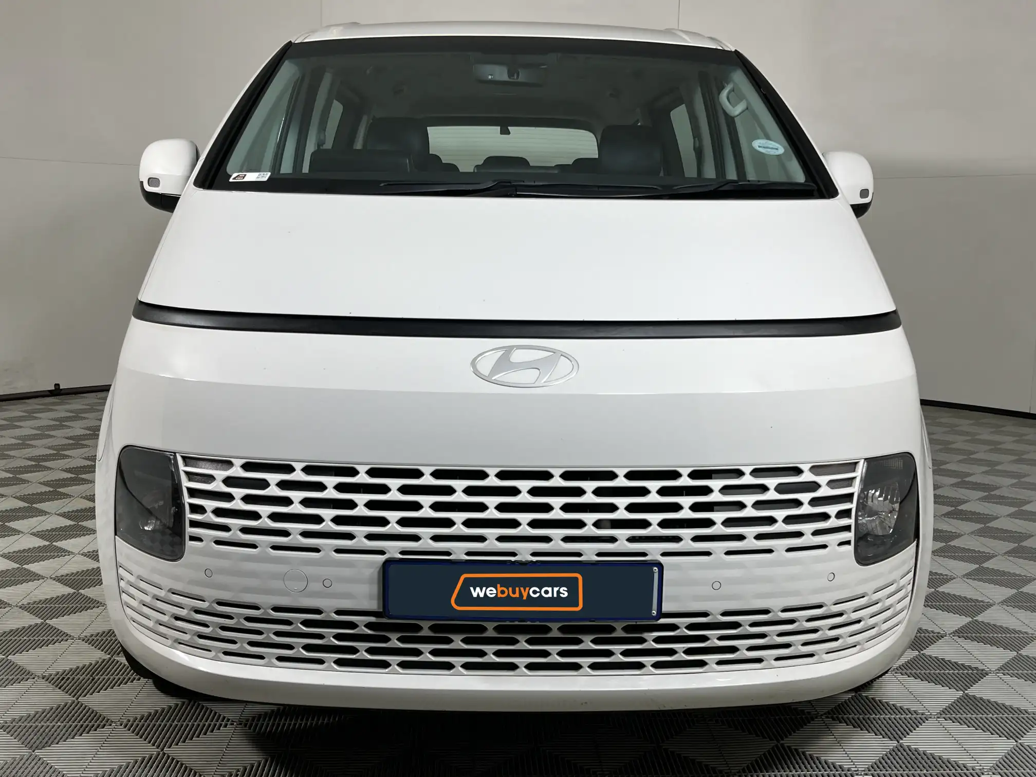 Hyundai Staria