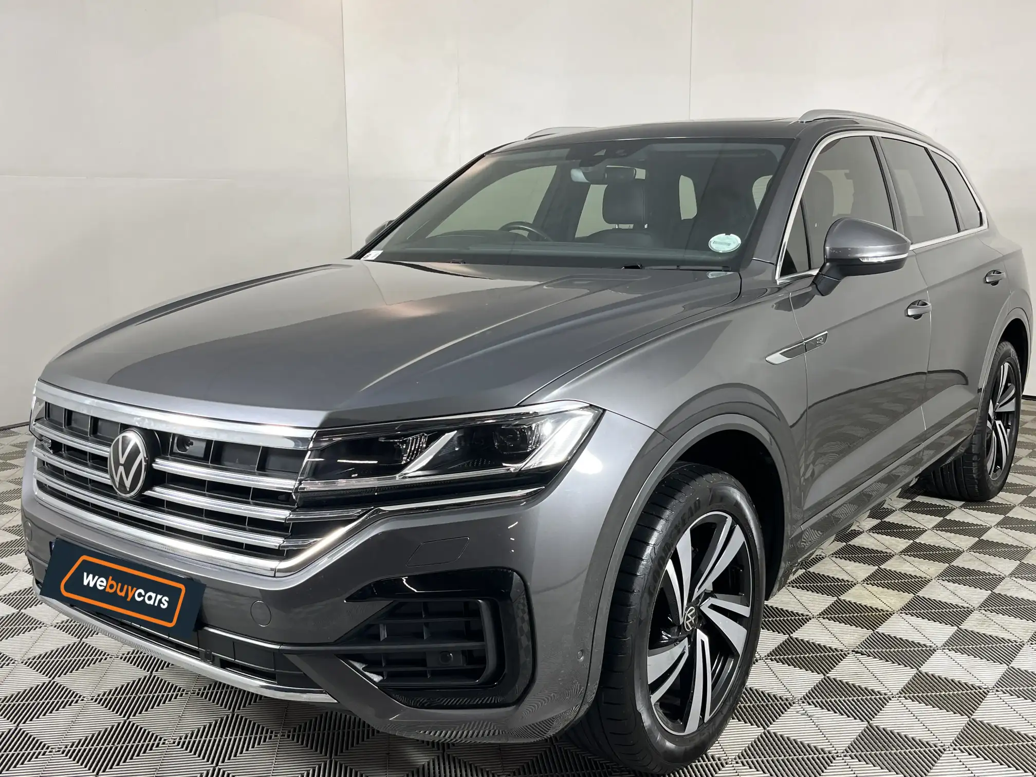 Volkswagen Touareg