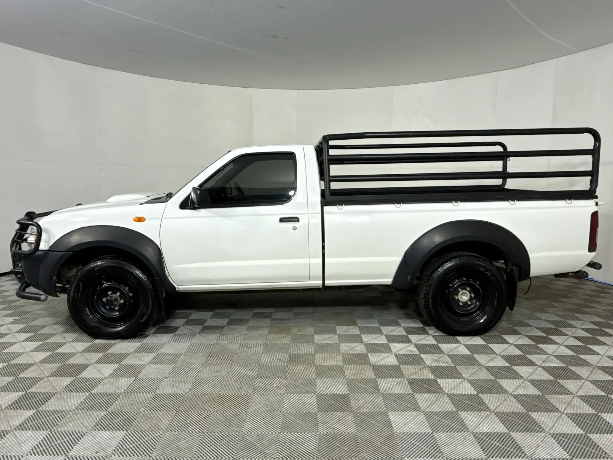 Nissan Hardbody