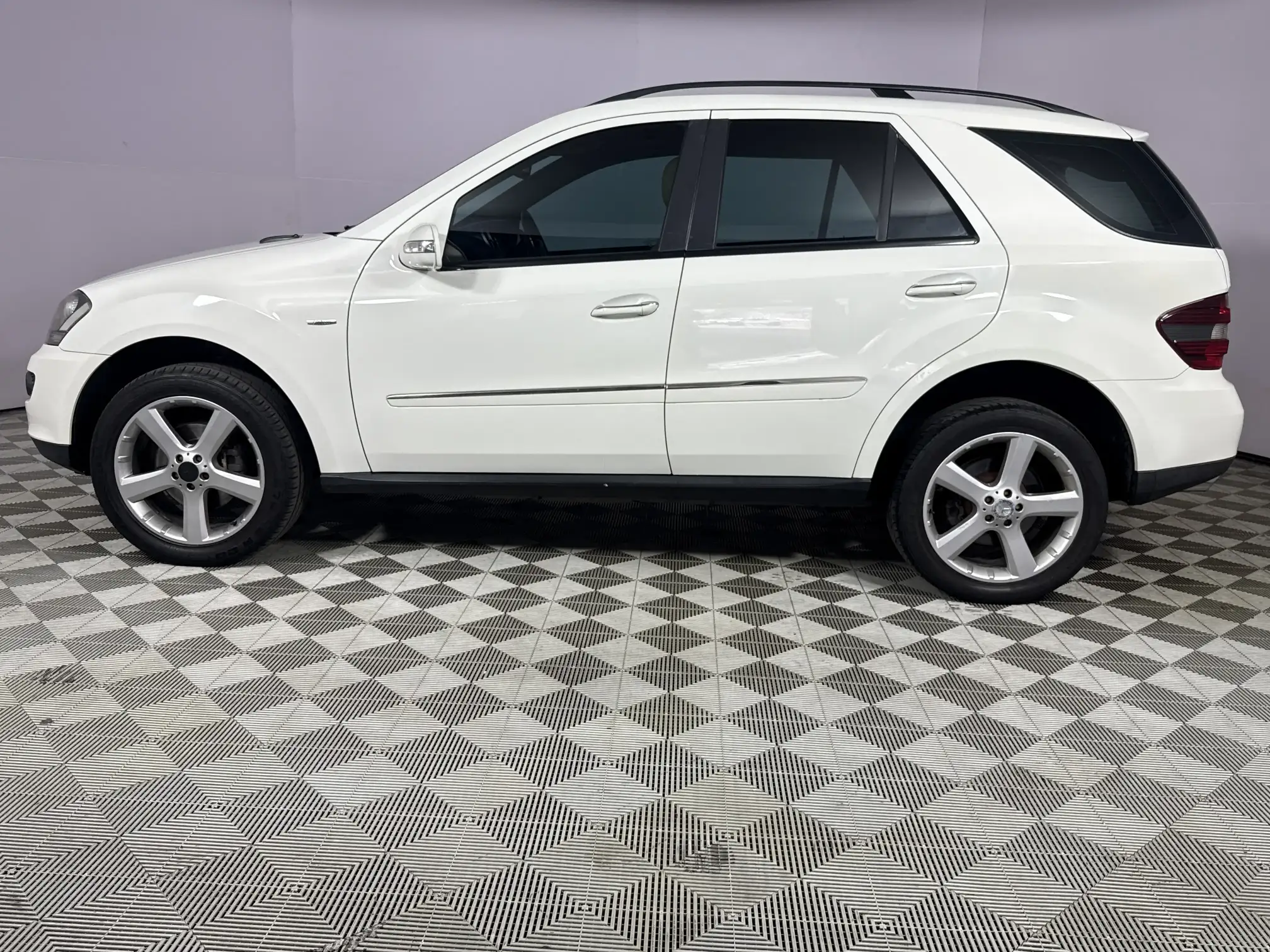 Mercedes-Benz M Class