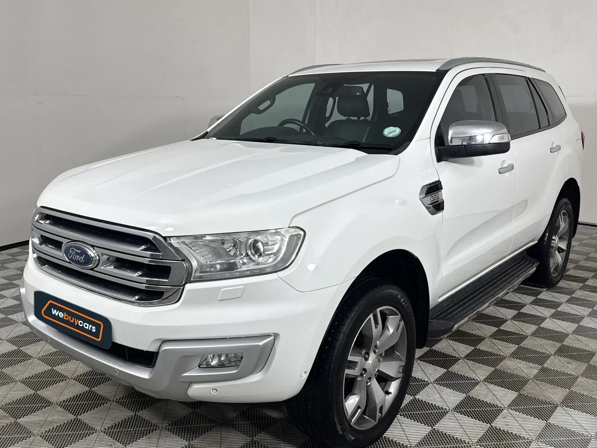 2015 Ford Everest