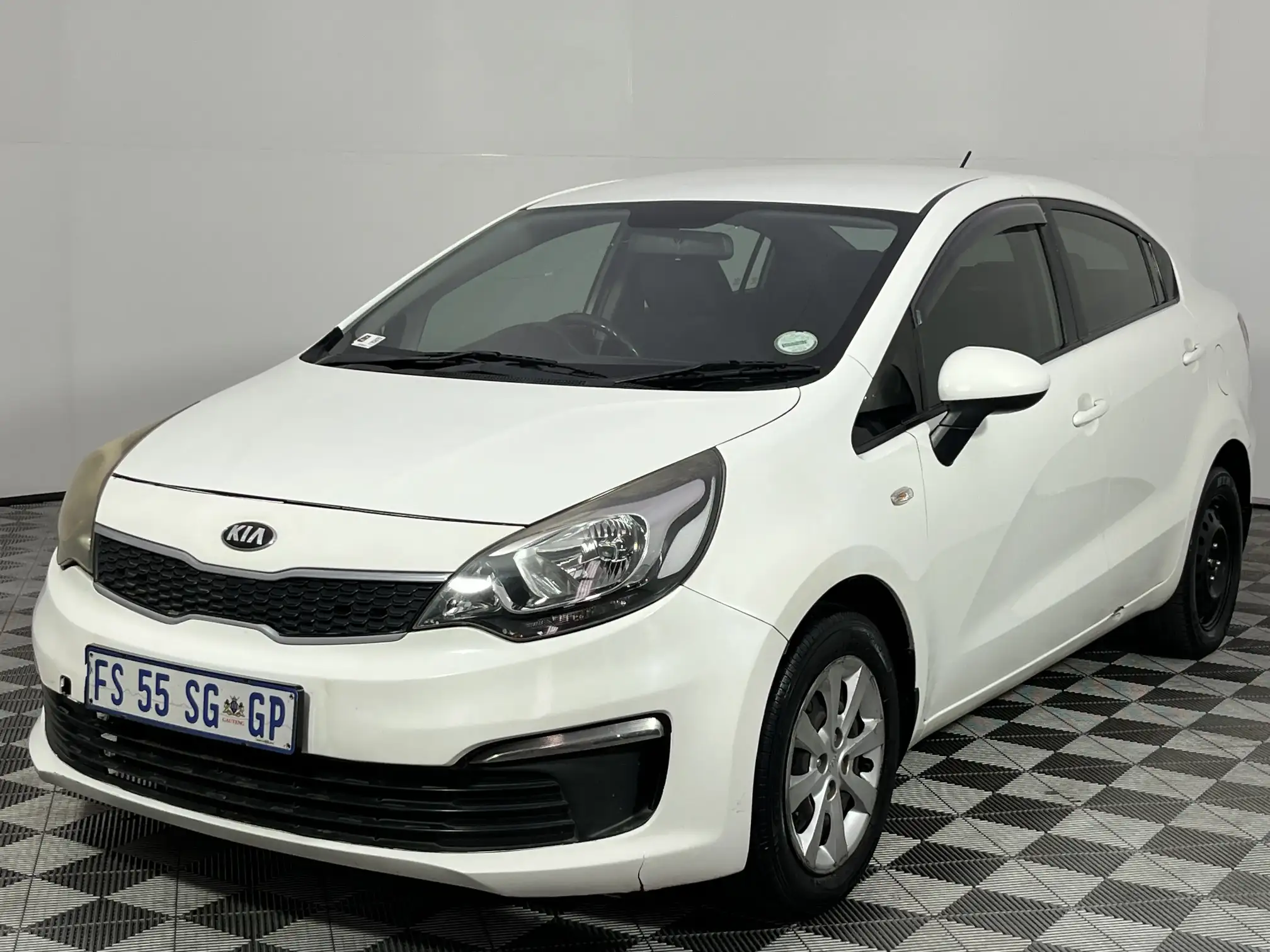 2017 KIA RIO