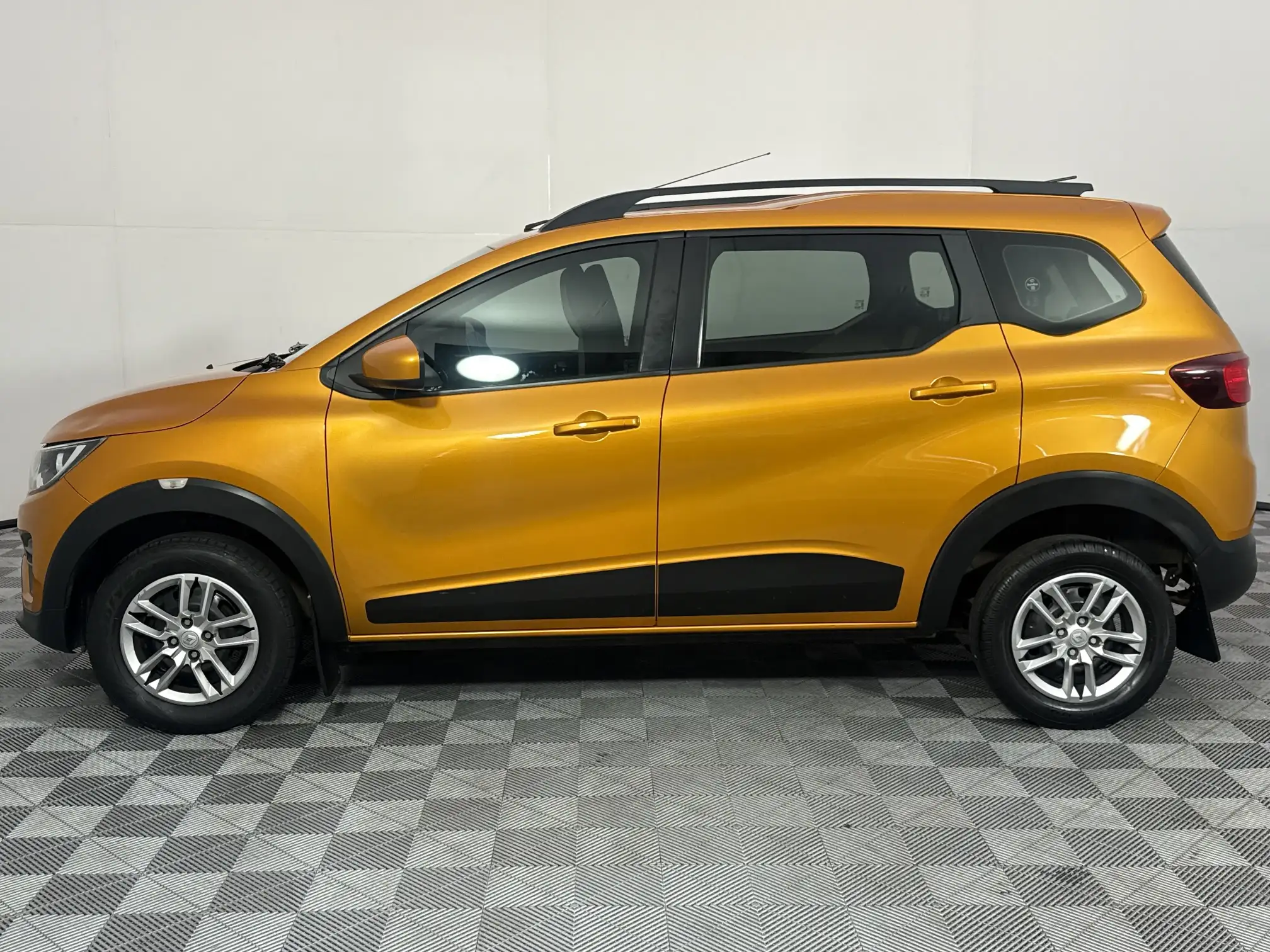 Renault Triber