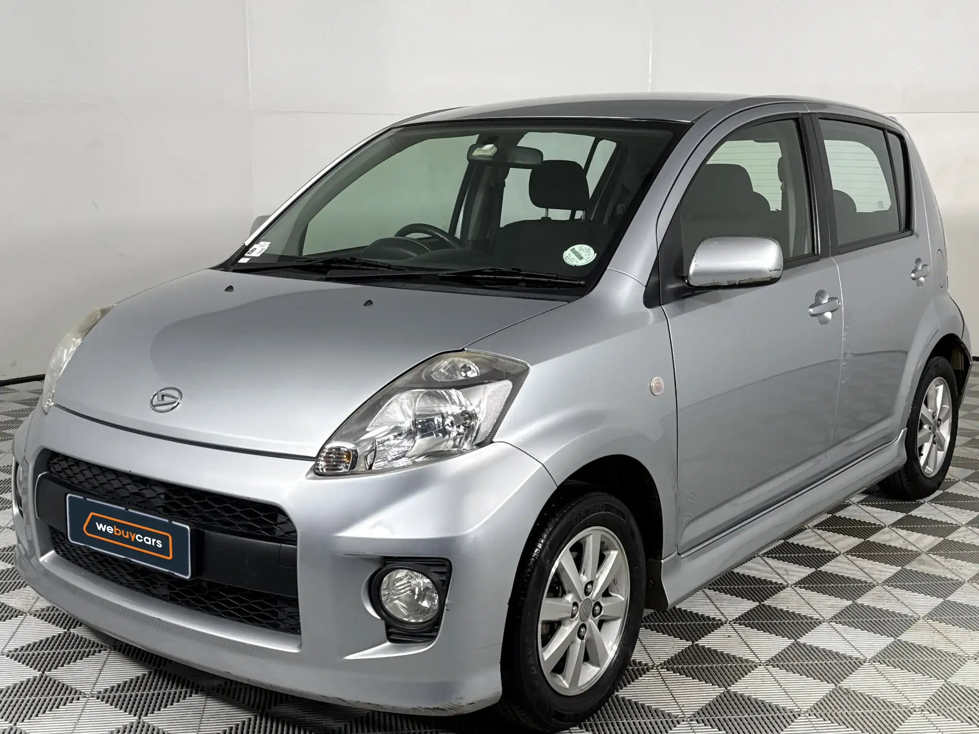 2008 Daihatsu Sirion