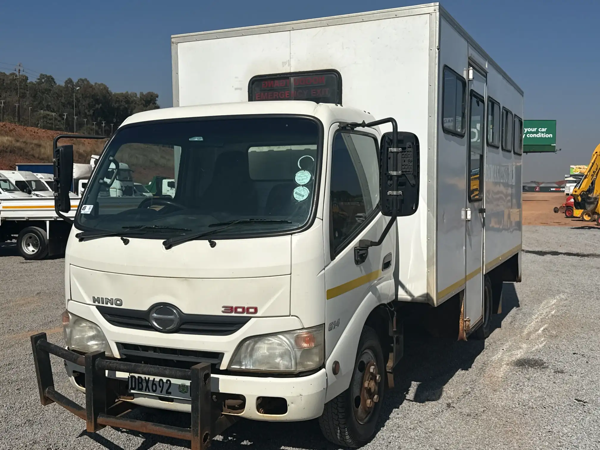 2014 Hino 300 Series
