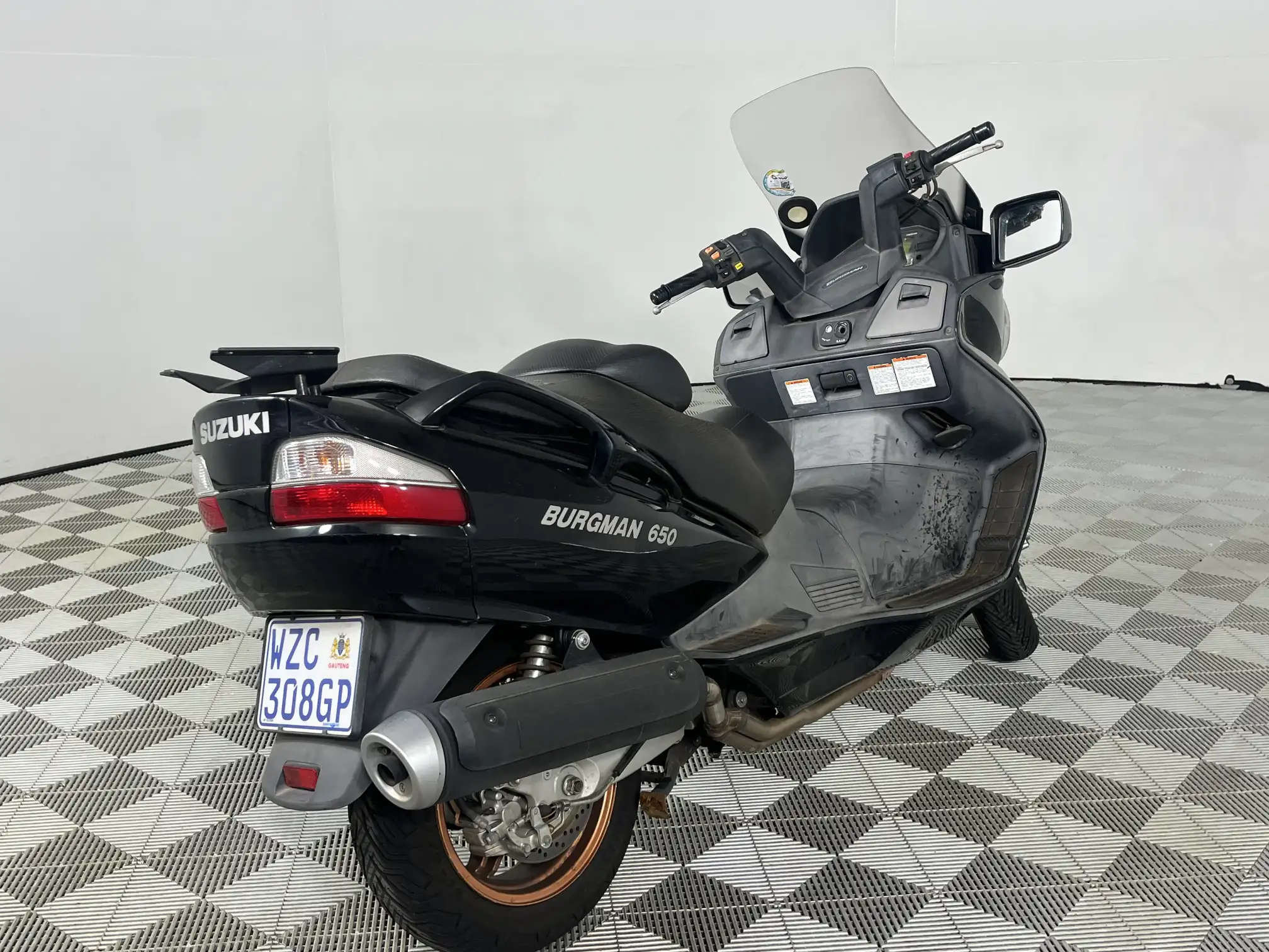 Suzuki AN