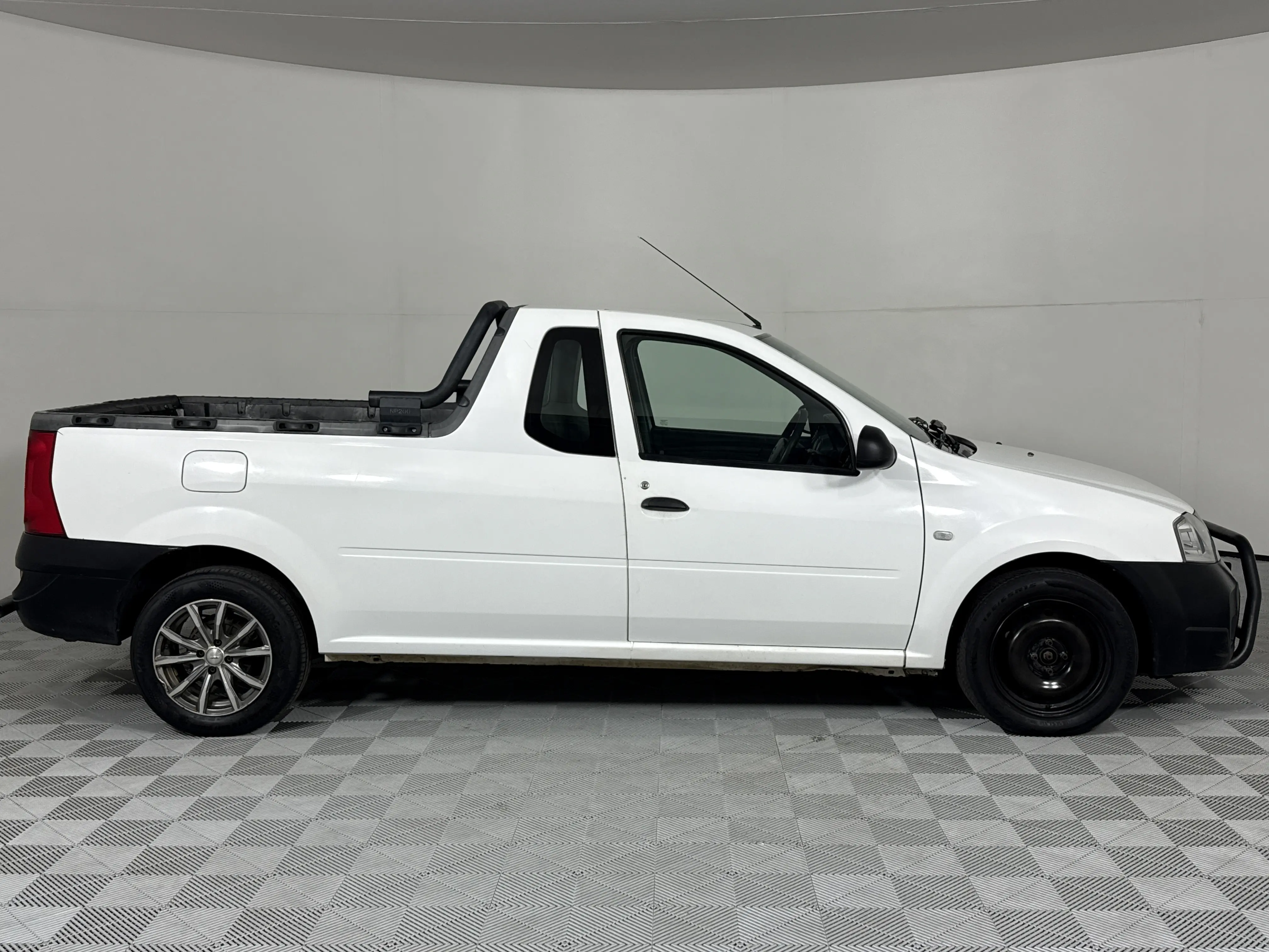2020 Nissan NP200 1.5 DCI A/C Safety Pack Pick Up Single Cab, photo 4