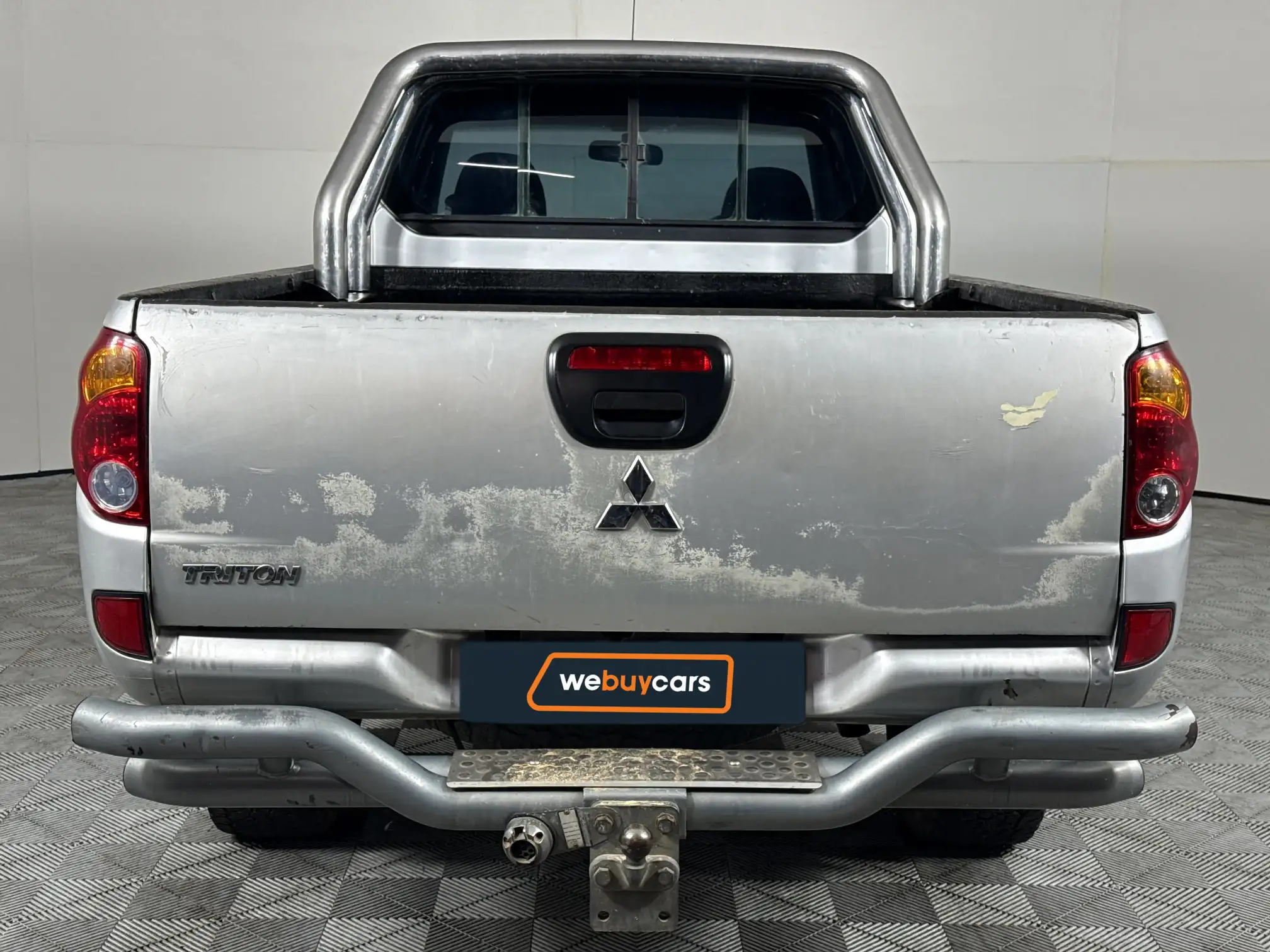 Mitsubishi Triton
