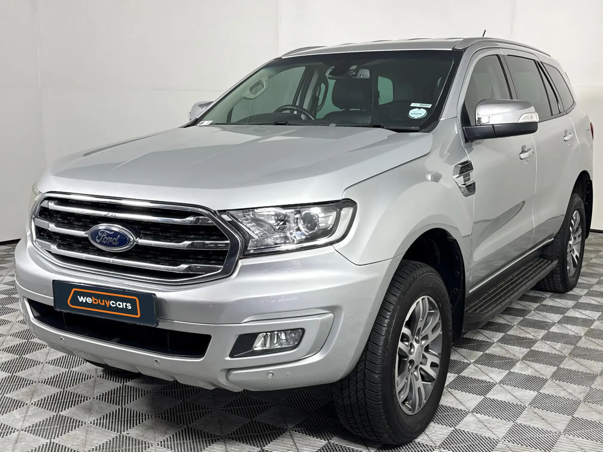 2020 Ford Everest