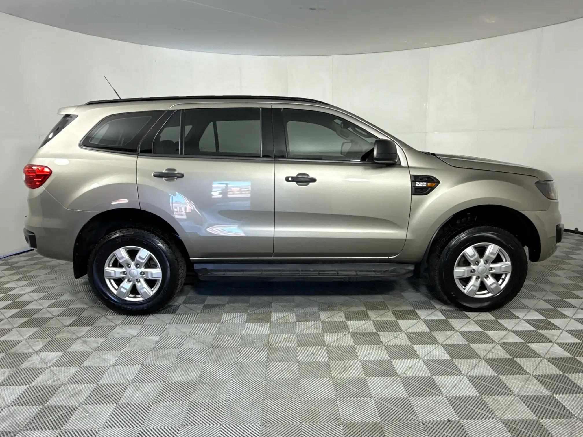 Ford Everest