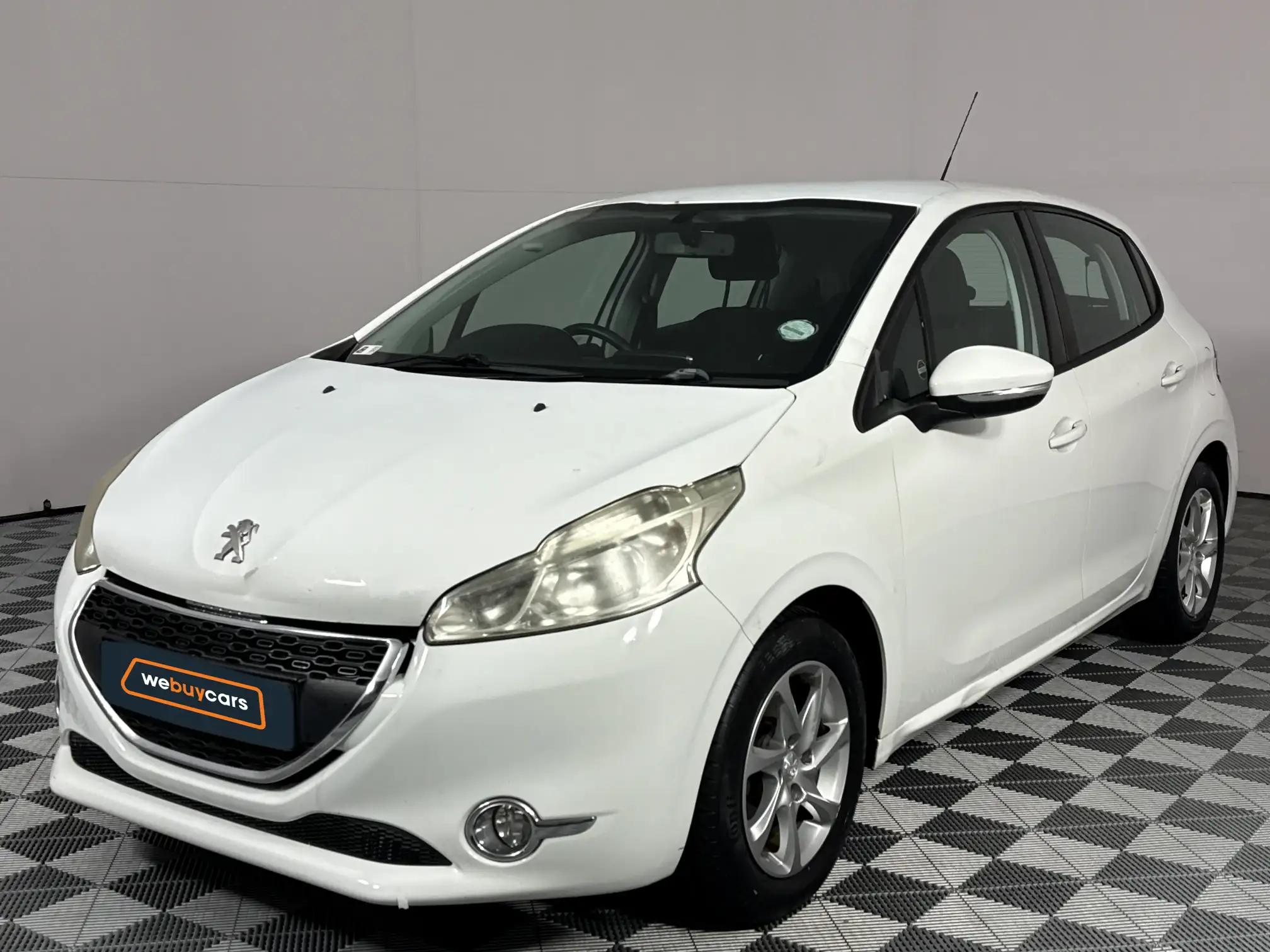 2013 Peugeot 208