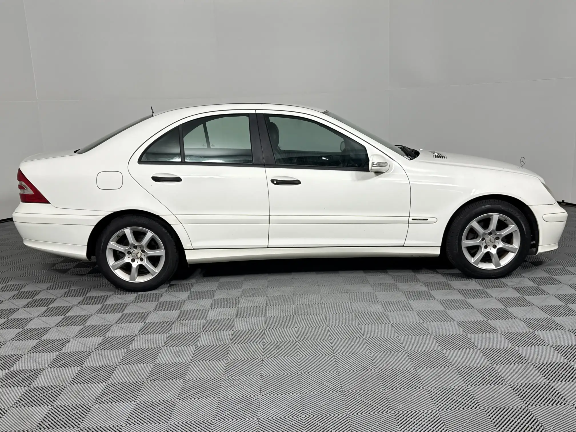 Mercedes-Benz C Class Sedan