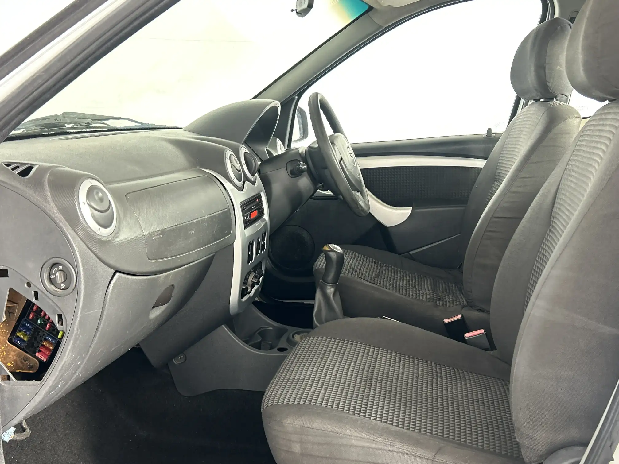 Nissan NP200