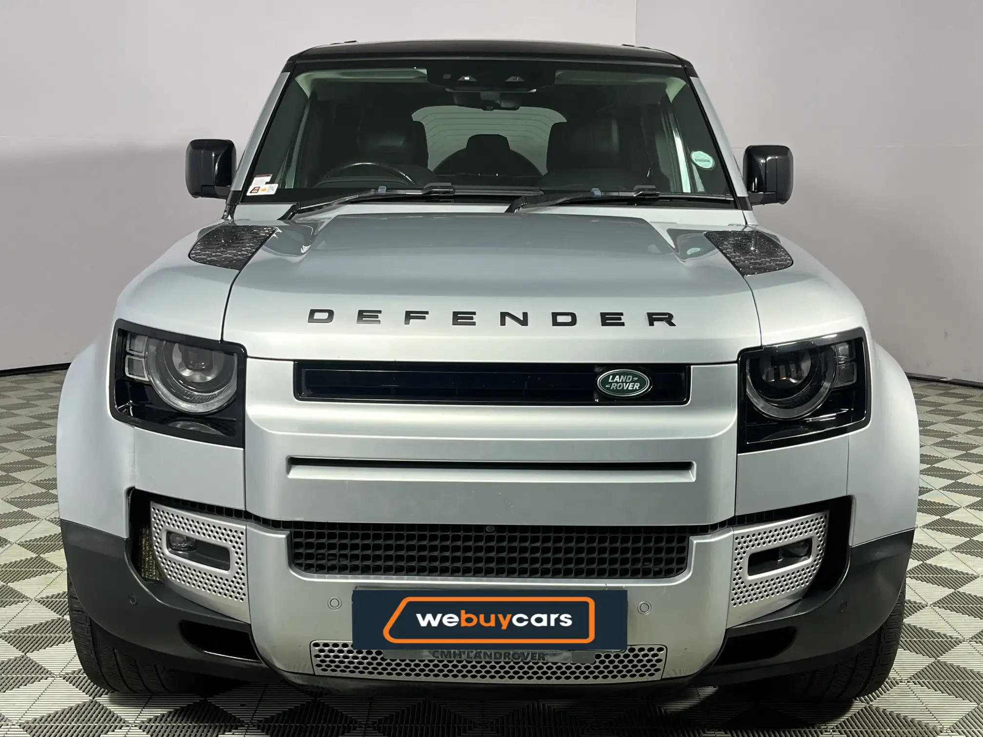 Land Rover Defender 110
