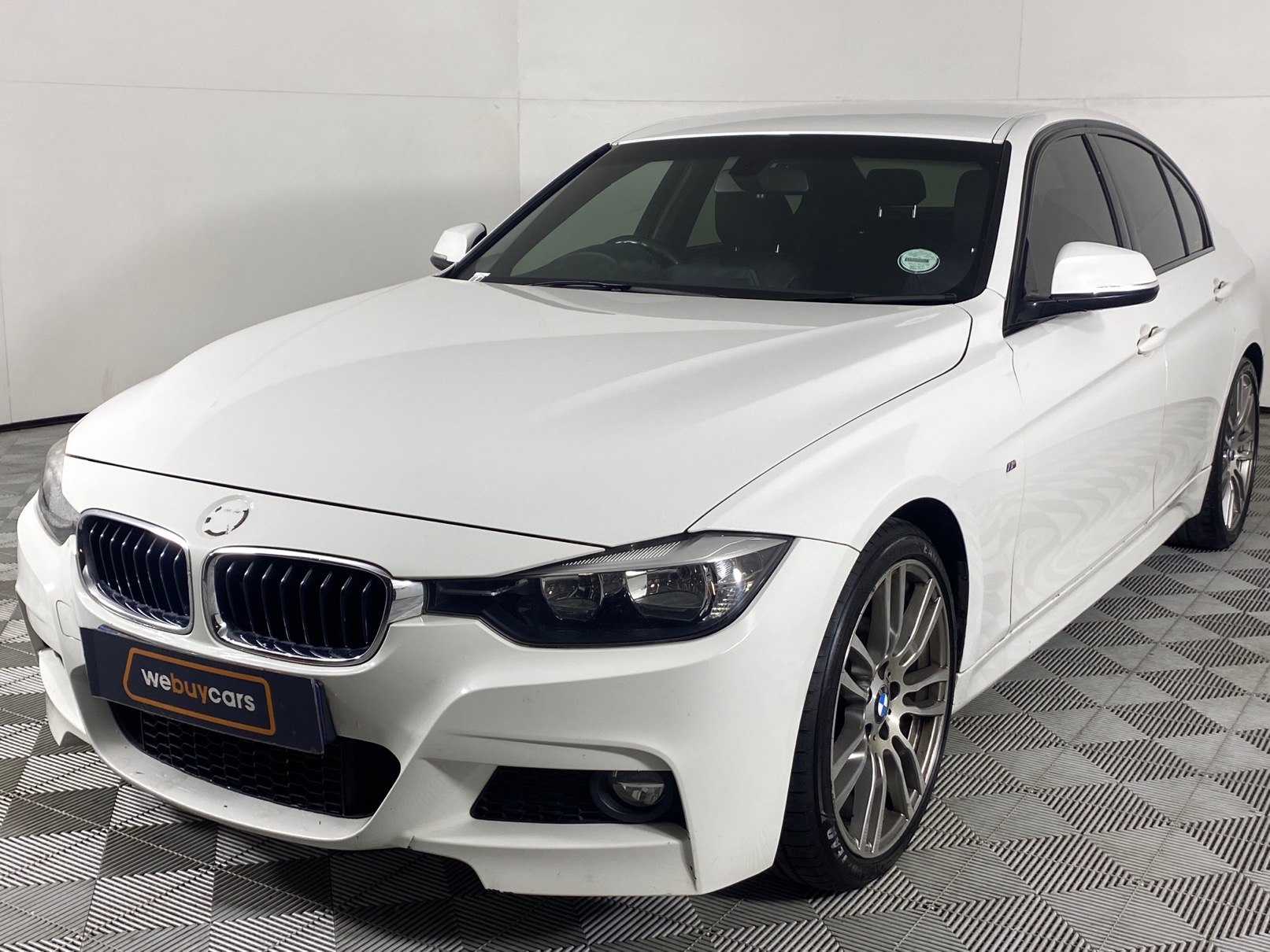 Used 16 Bmw 3 Series 318i Auto F30 For Sale Webuycars