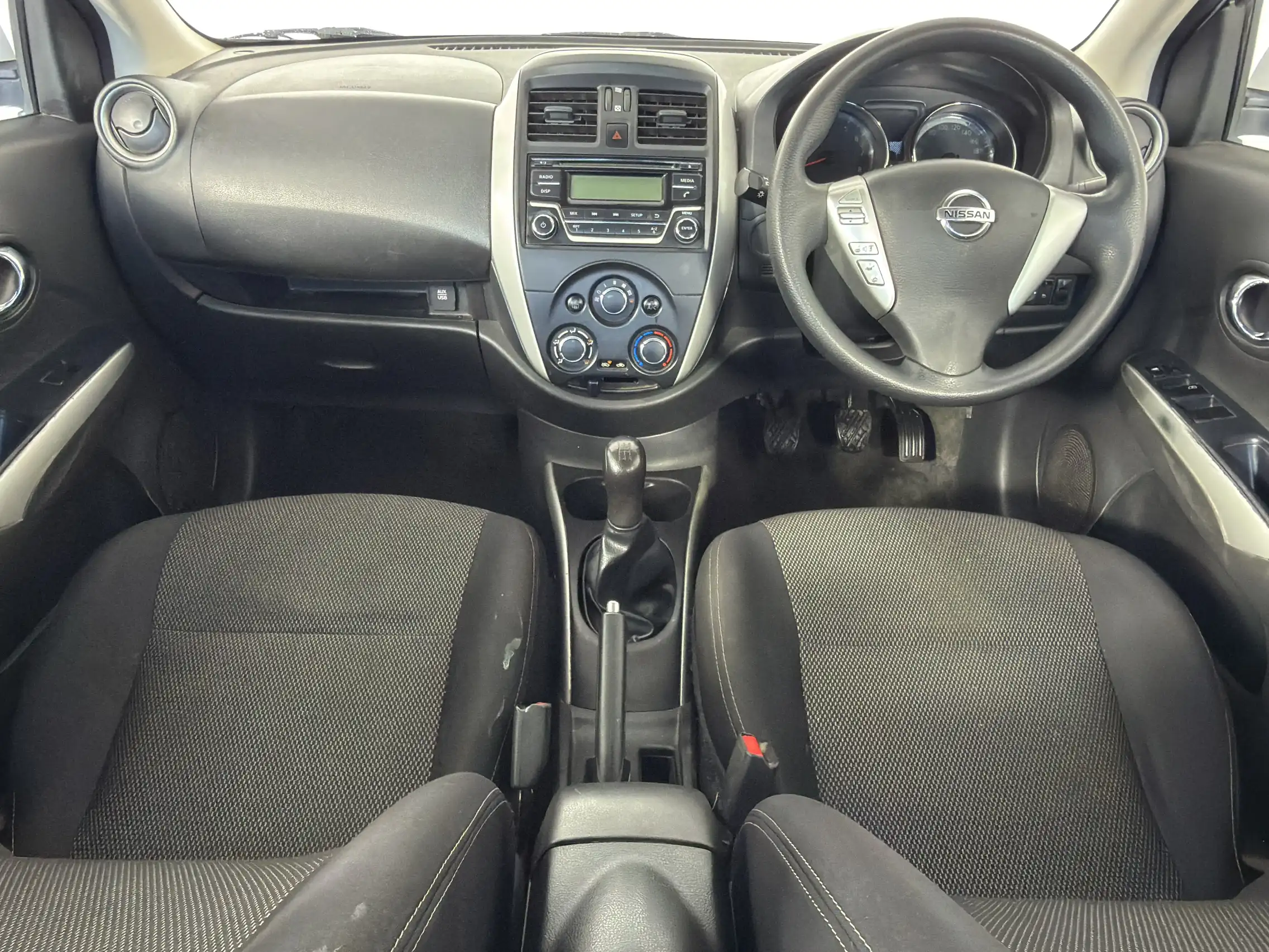 Nissan Almera