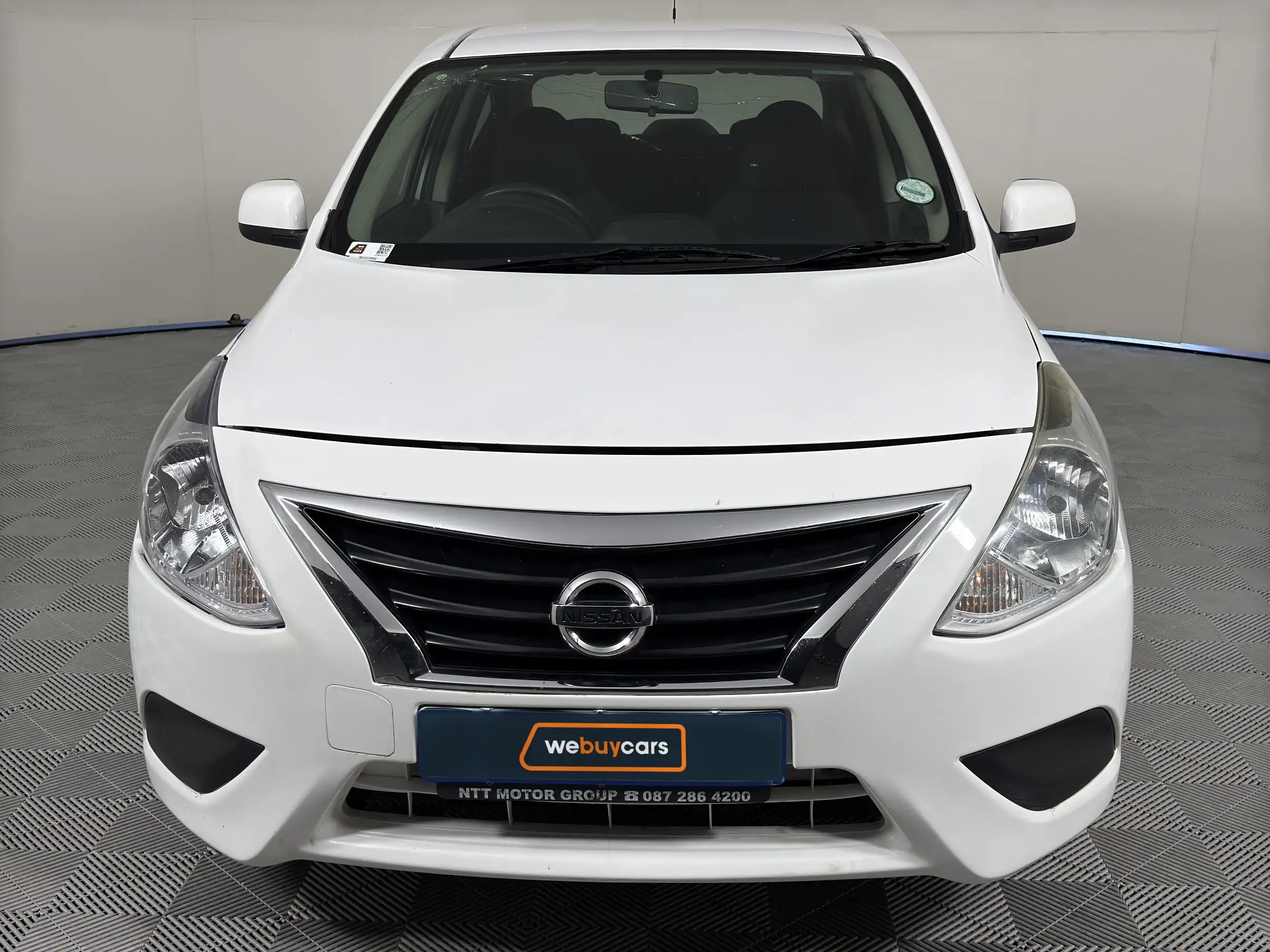 Nissan Almera