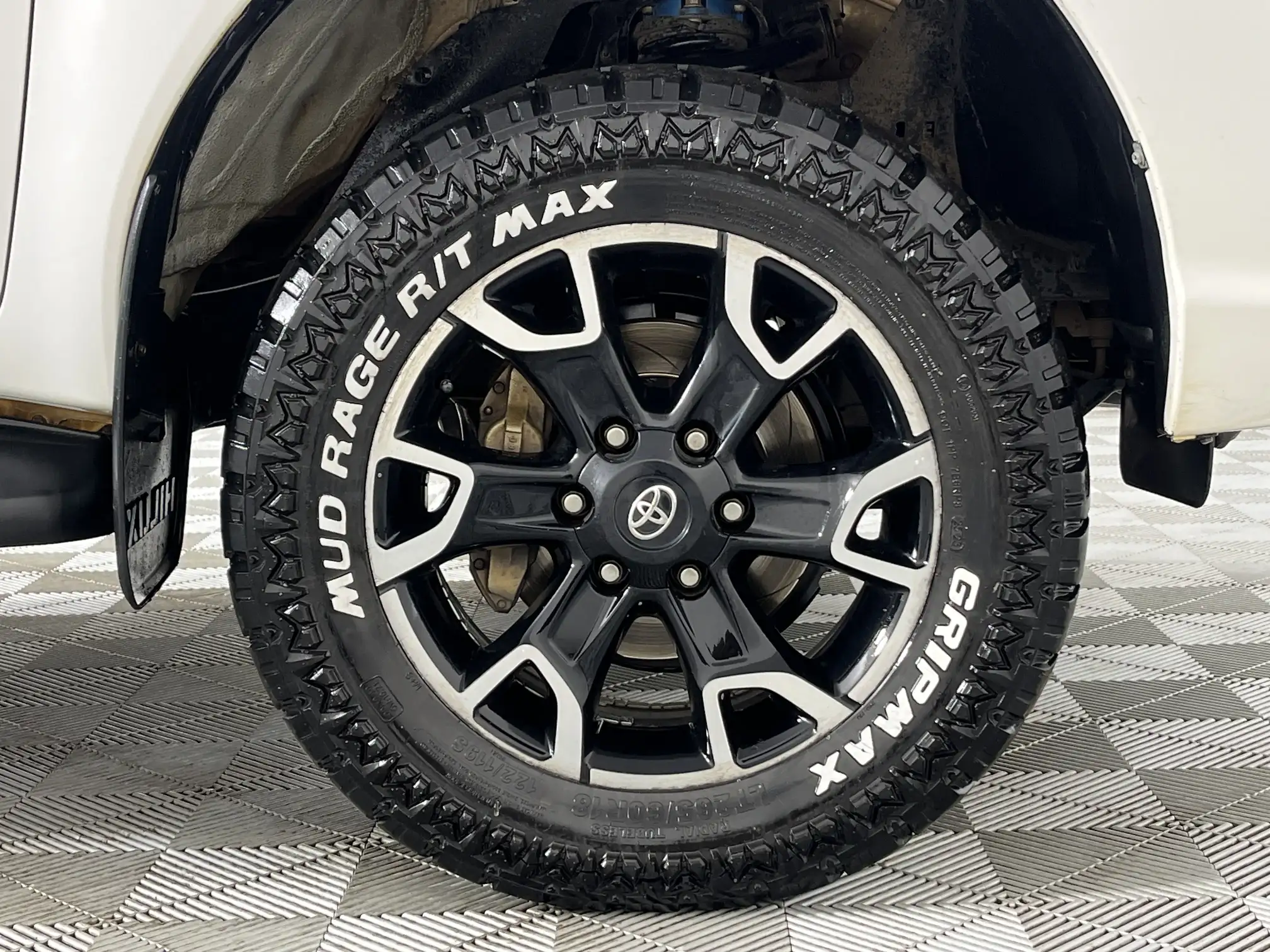 Toyota Hilux