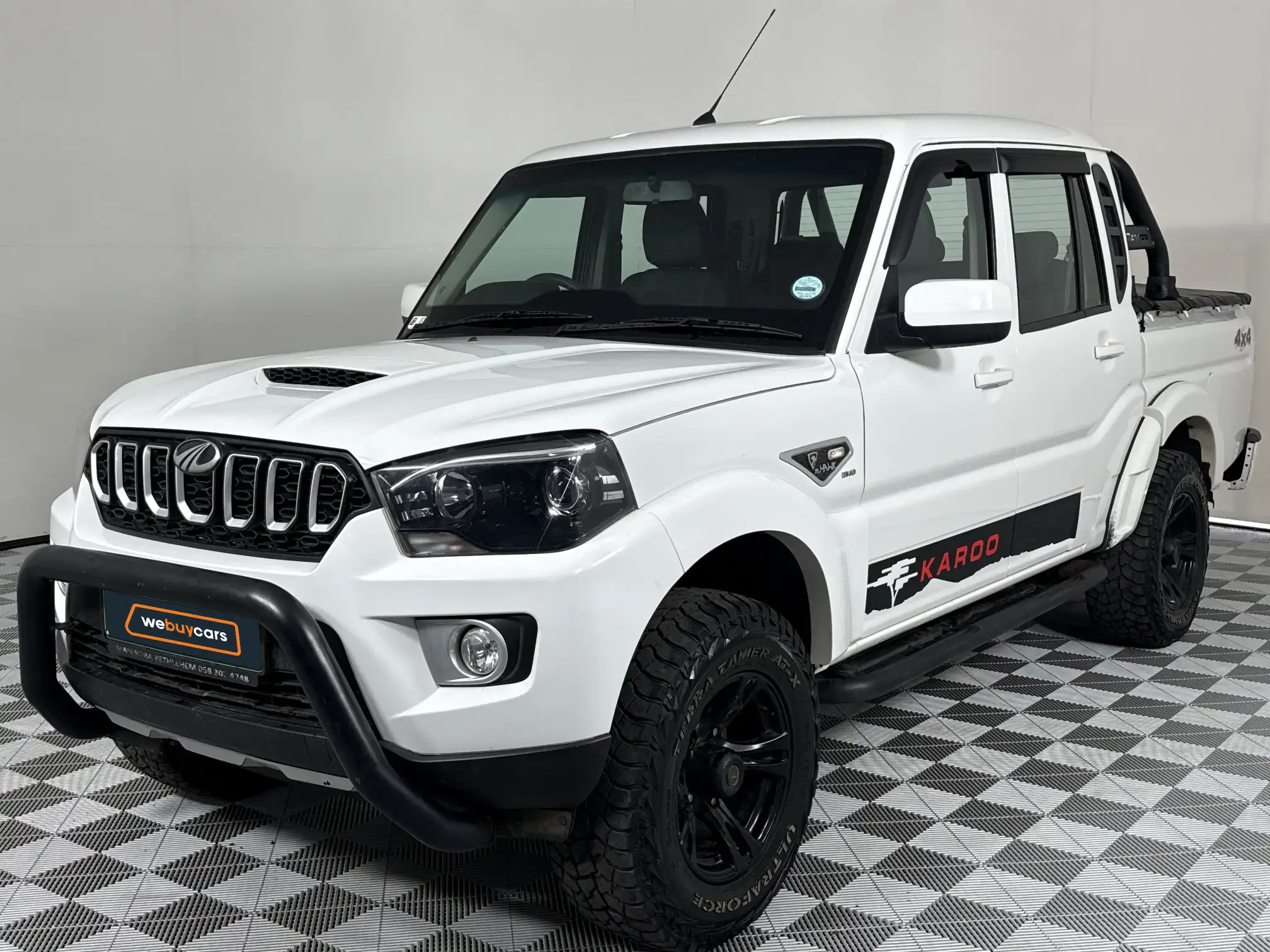 2022 Mahindra PIK UP