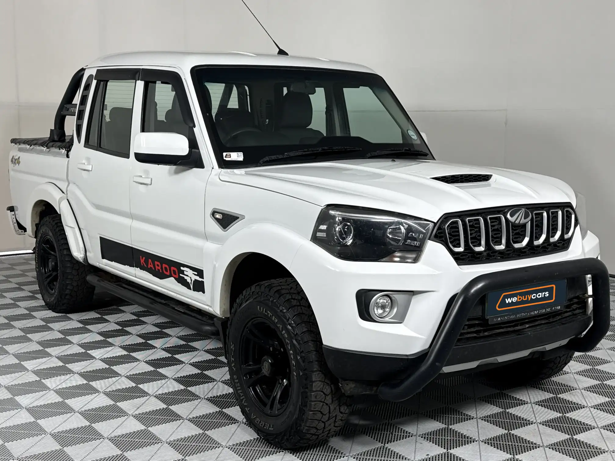 Mahindra PIK UP