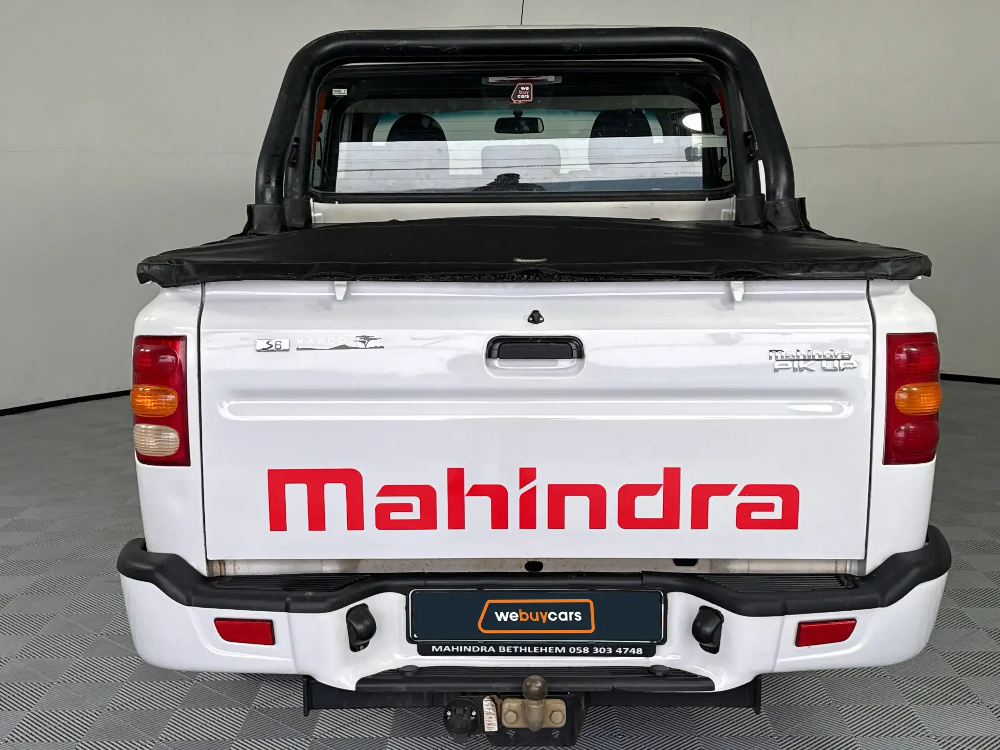 Mahindra PIK UP