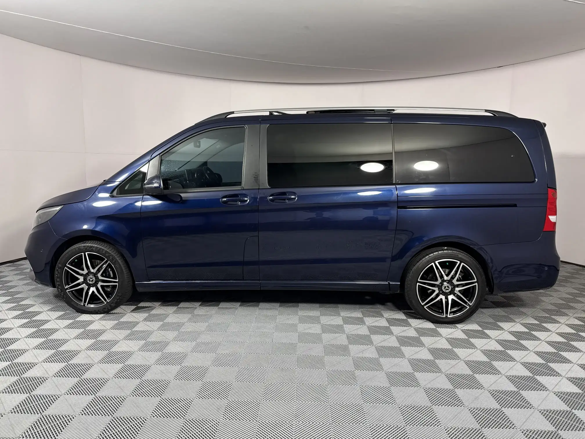 Mercedes-Benz Viano