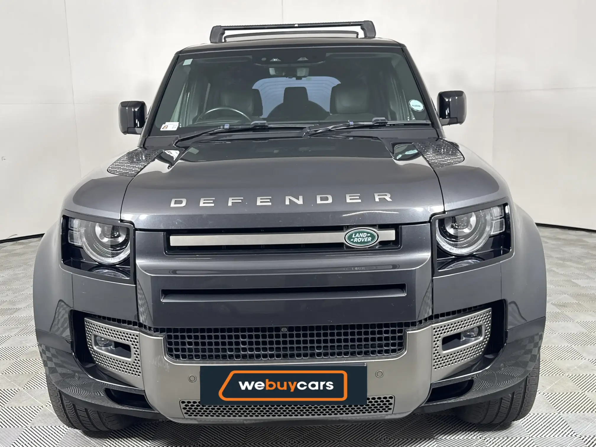 Land Rover Defender 110