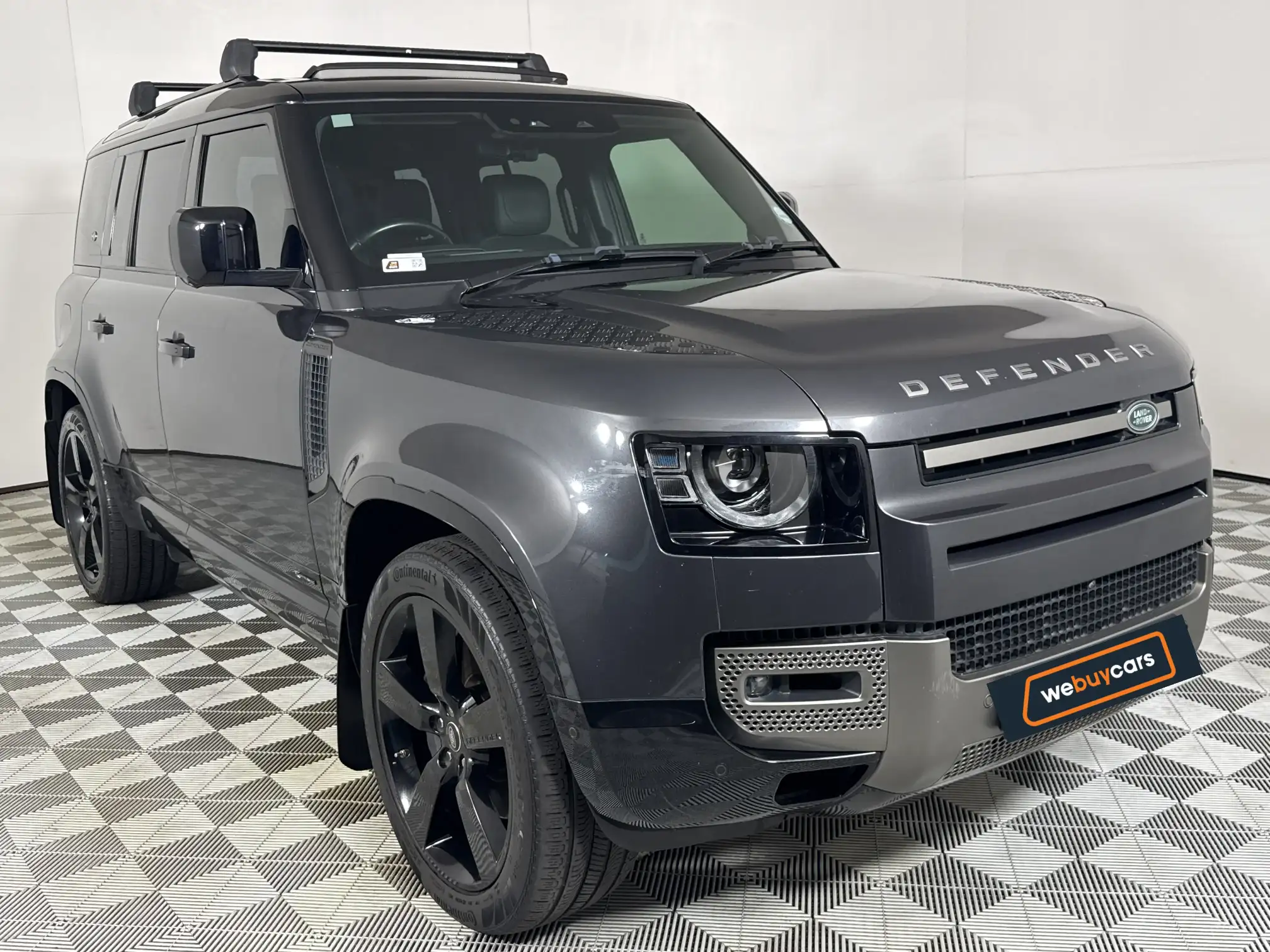 Land Rover Defender 110