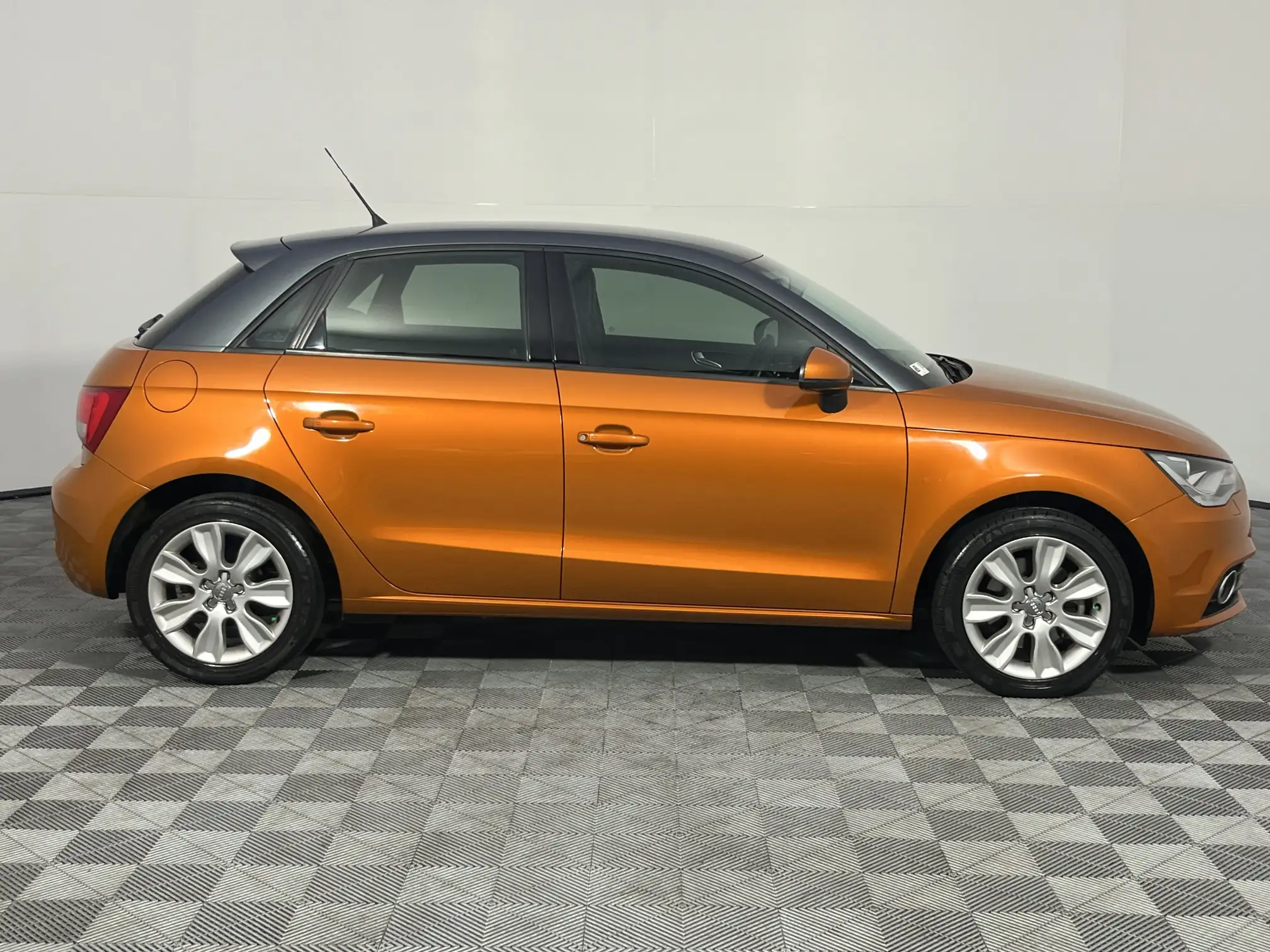 Audi A1