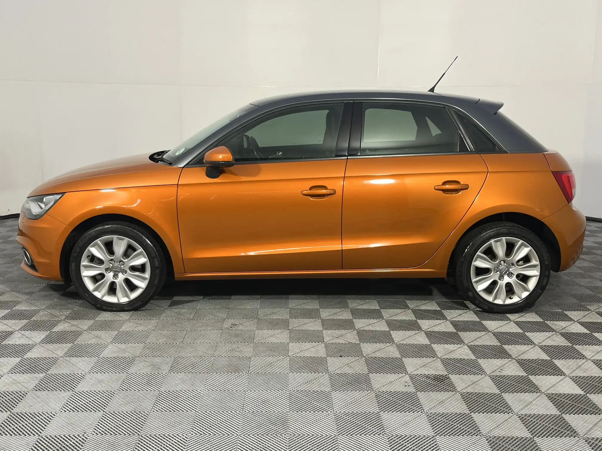Audi A1