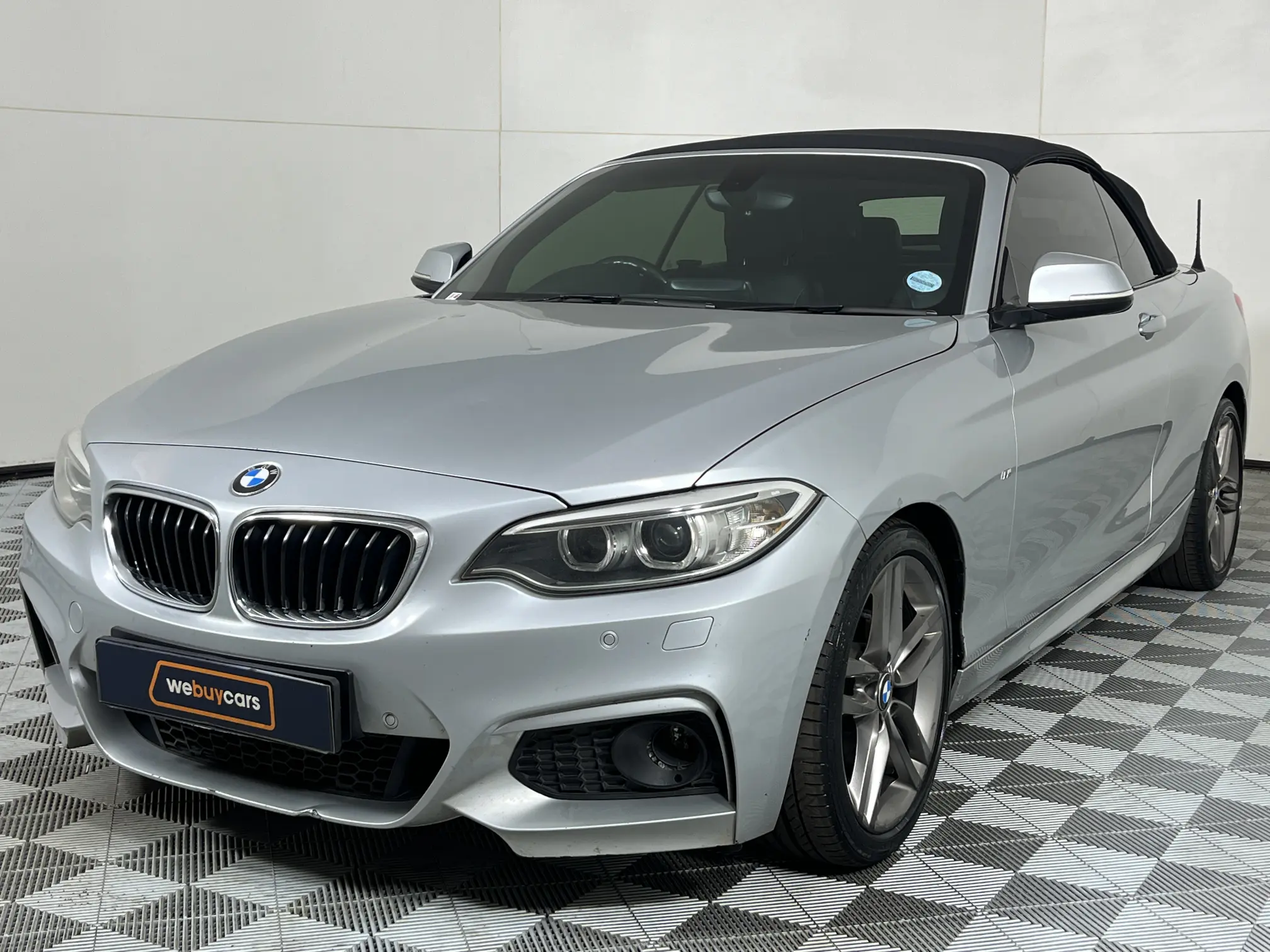 2016 BMW 2 Series 220i M Sport Auto (F22)