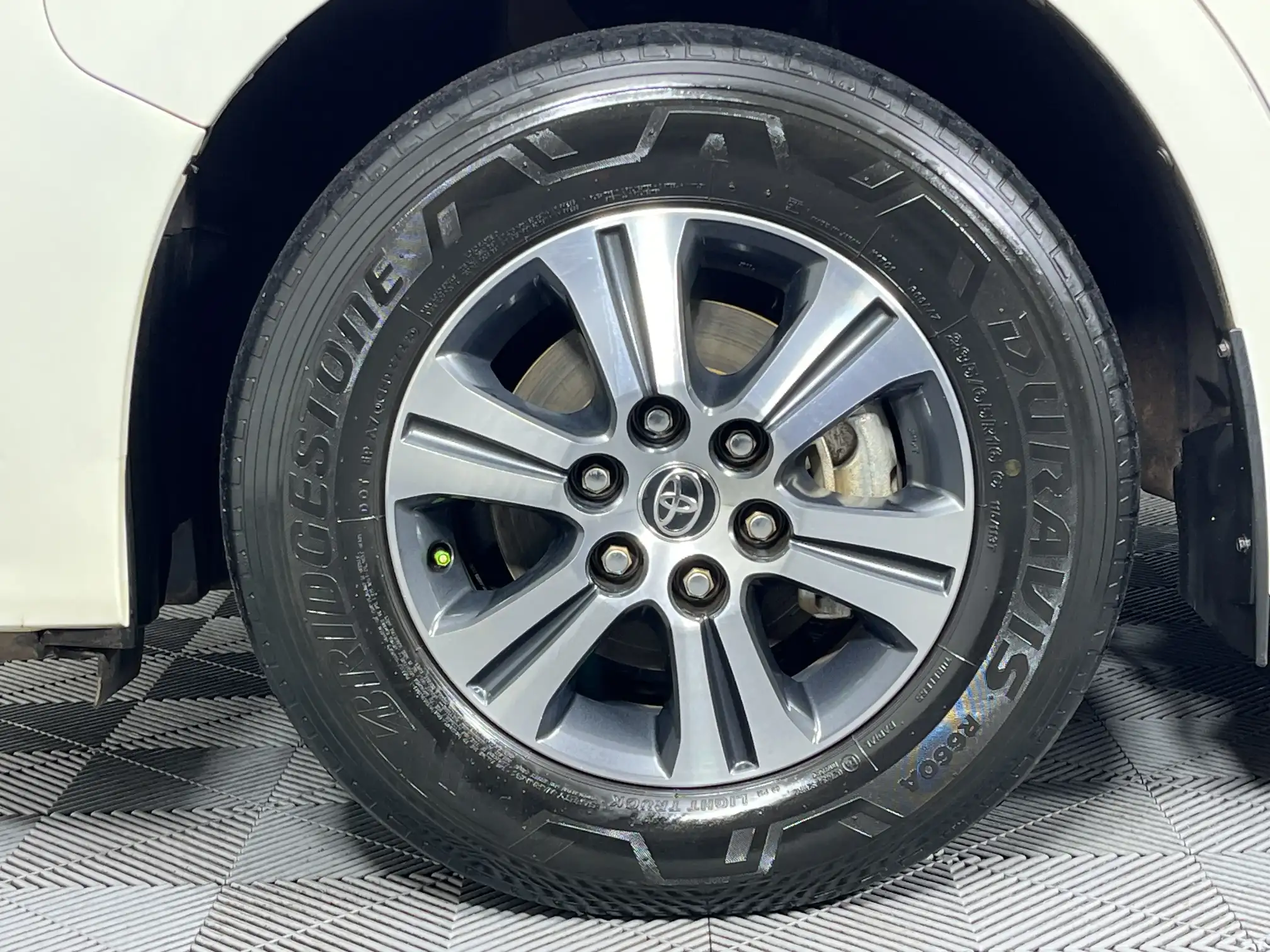 Toyota Quantum