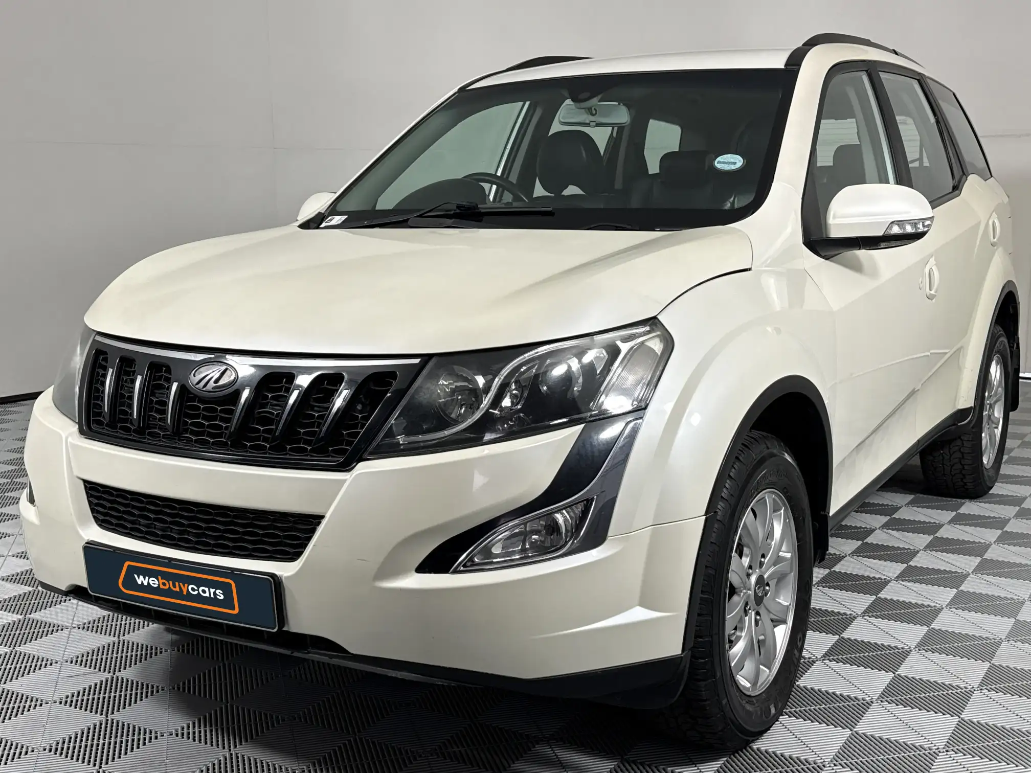 2018 Mahindra XUV