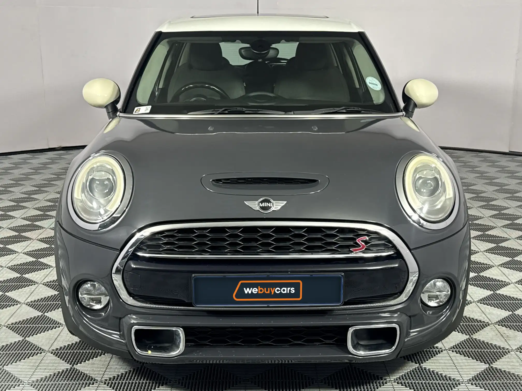 Mini Cooper 5DR