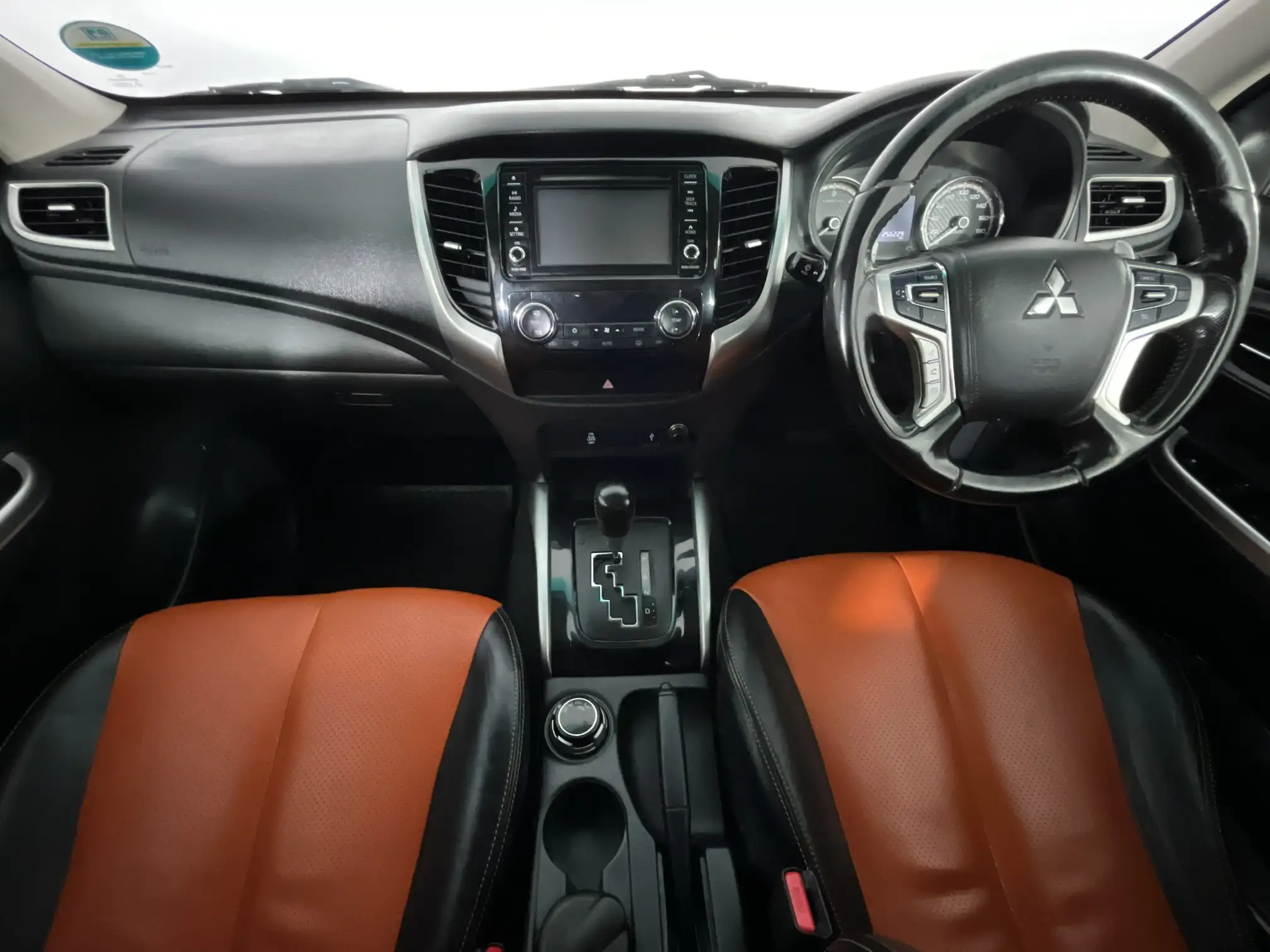 Mitsubishi Triton