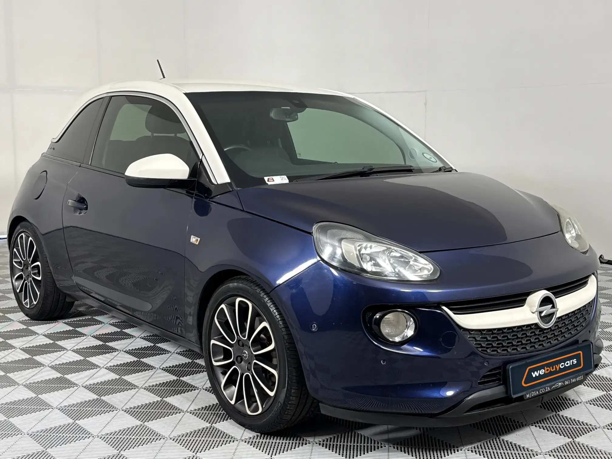 Opel Adam