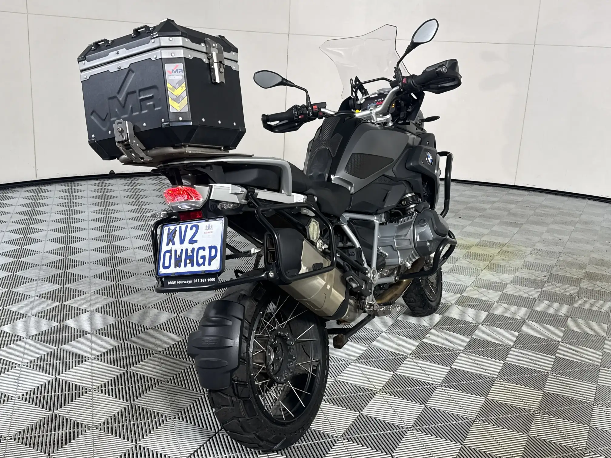 BMW R Series
