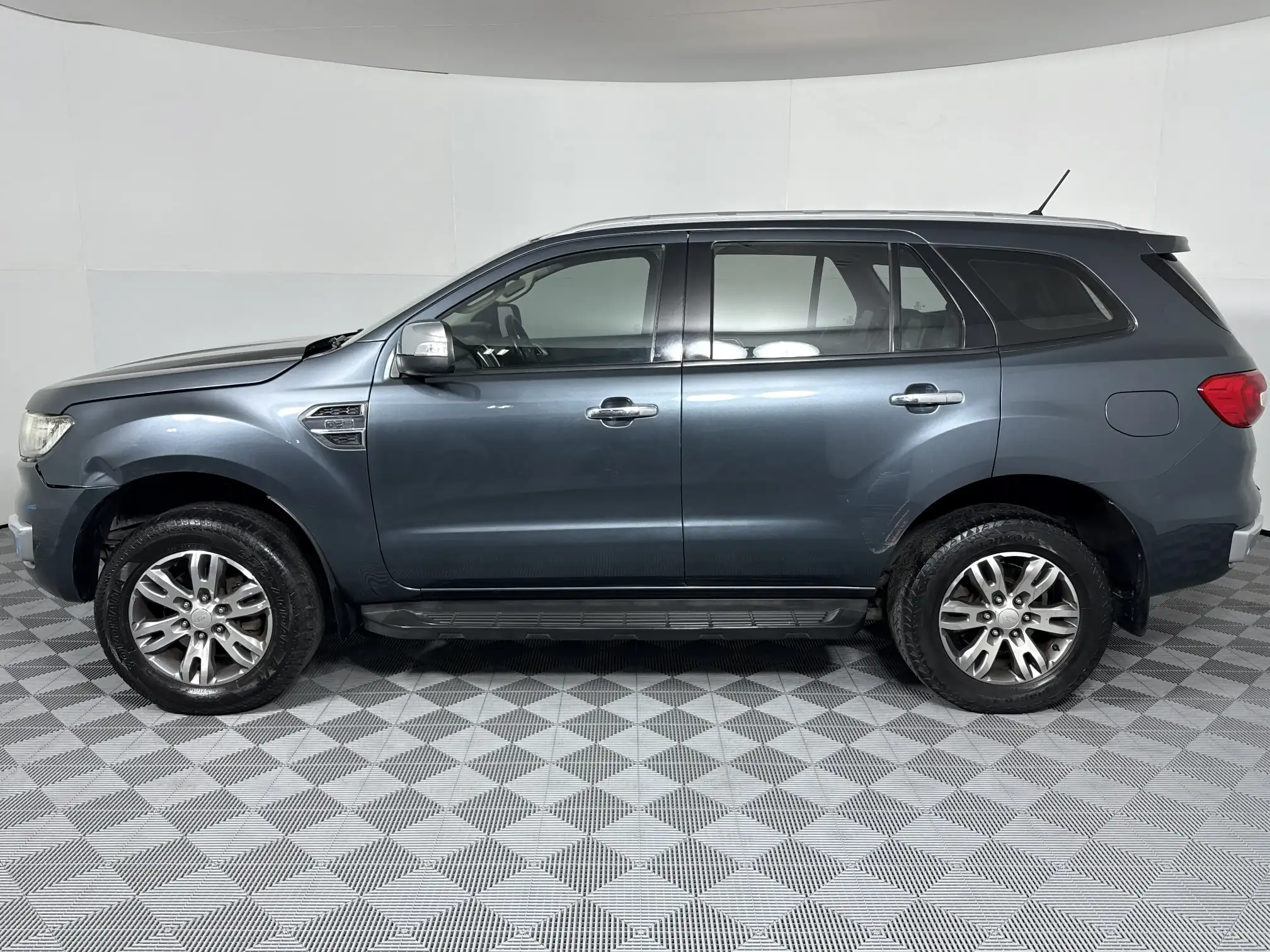 Ford Everest