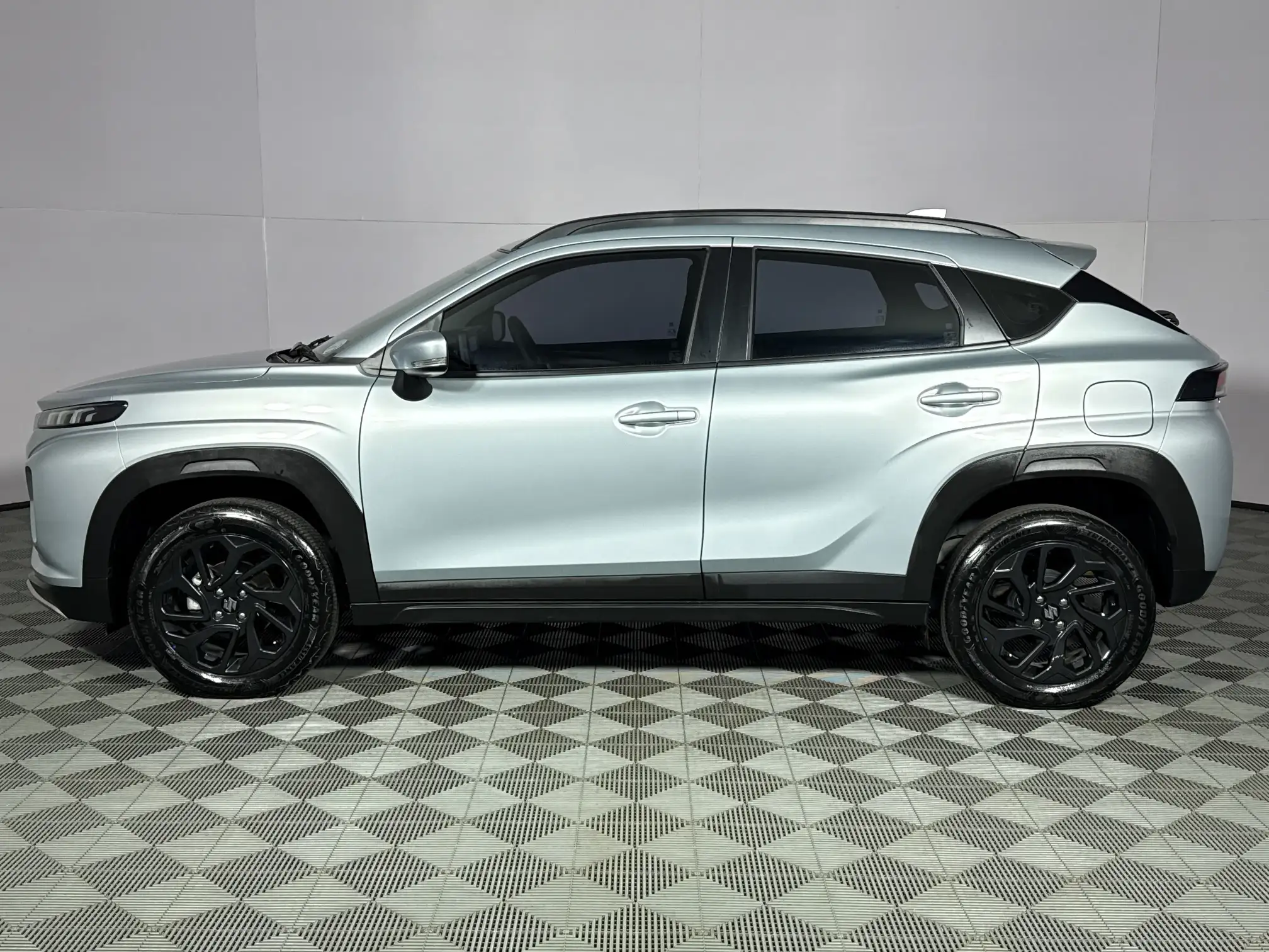 Suzuki Fronx
