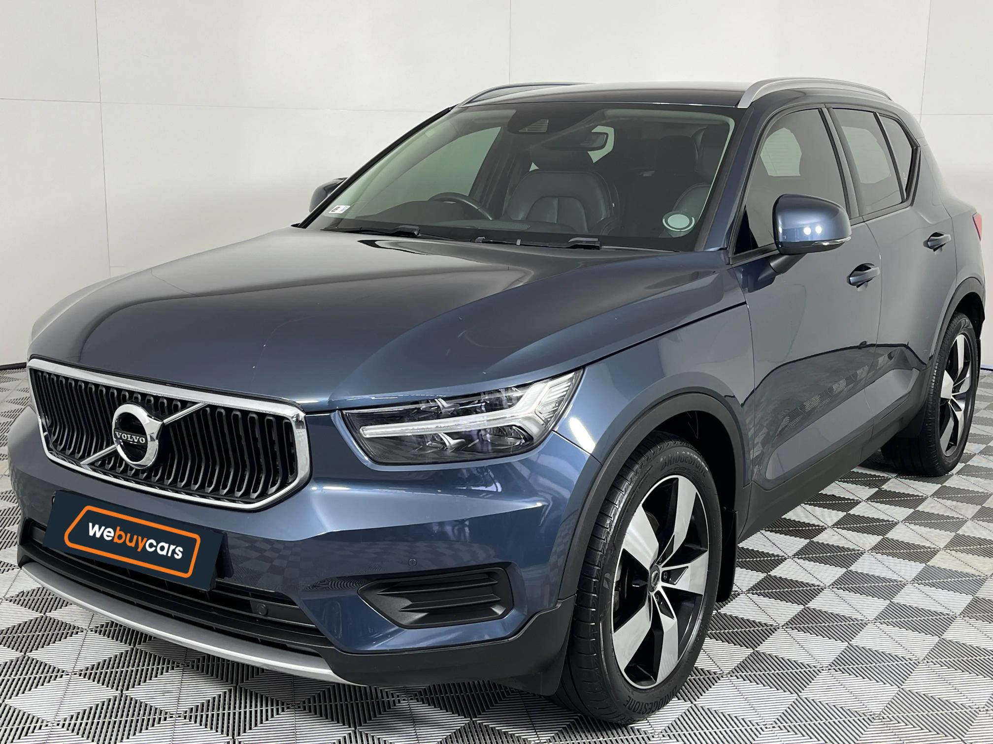 Volvo XC40 D4 Momentum AWD