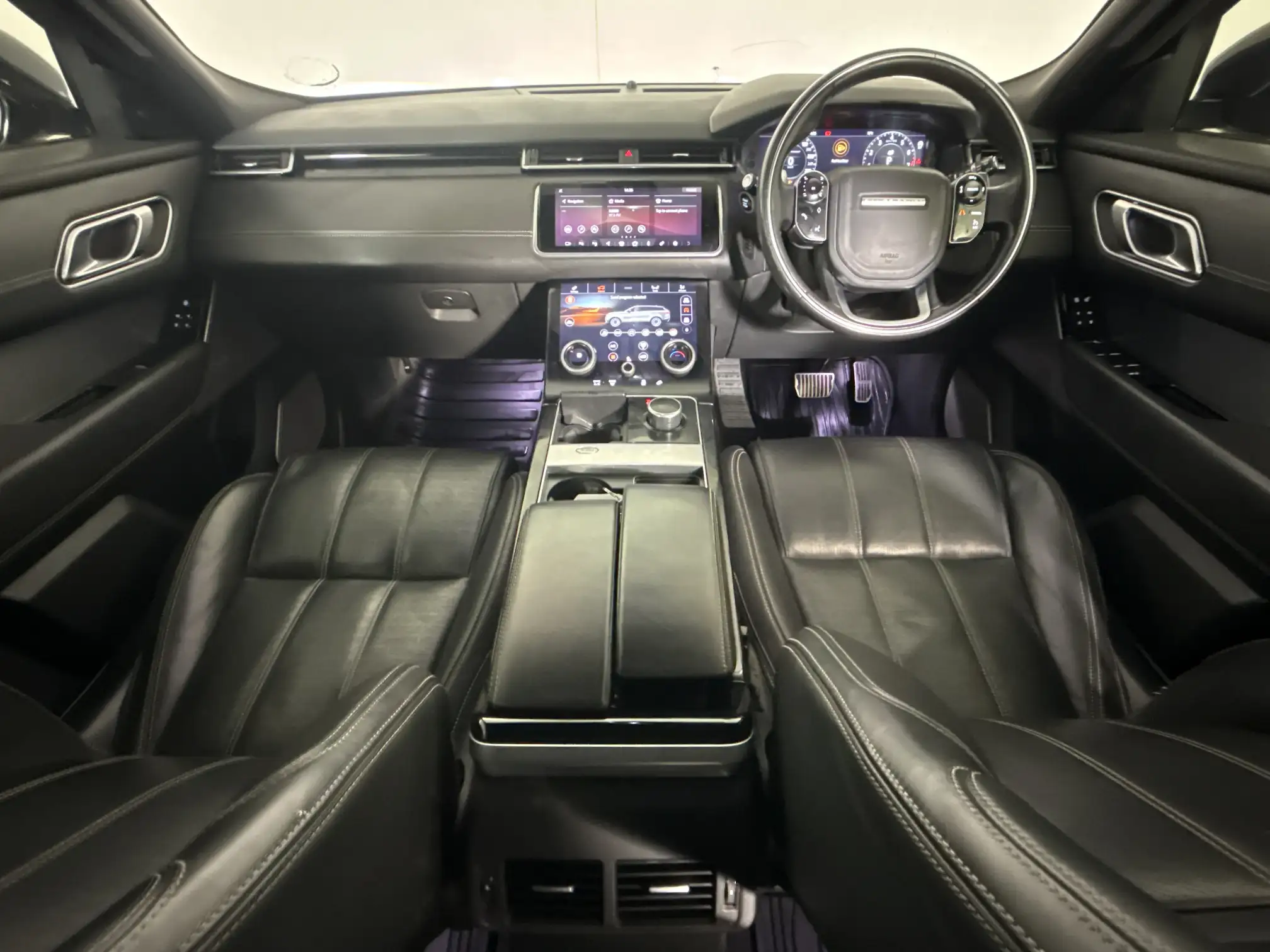 Land Rover Velar
