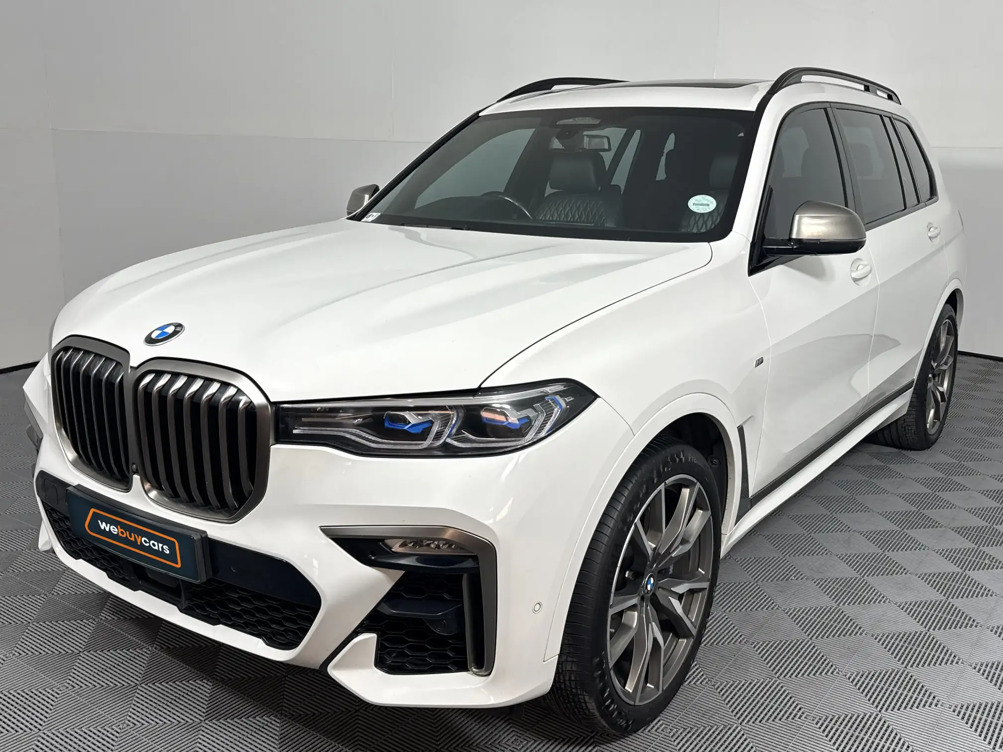 2022 BMW X7