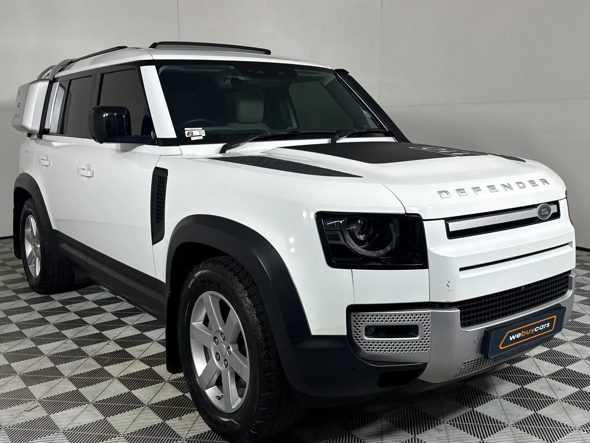 Land Rover Defender 110
