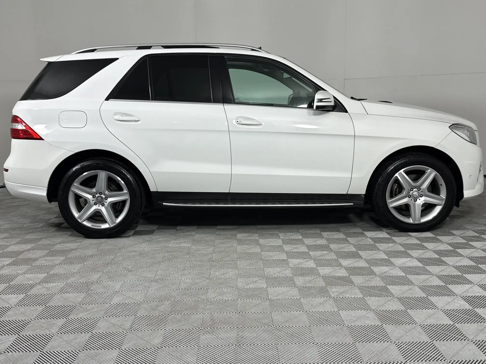 Mercedes-Benz M Class