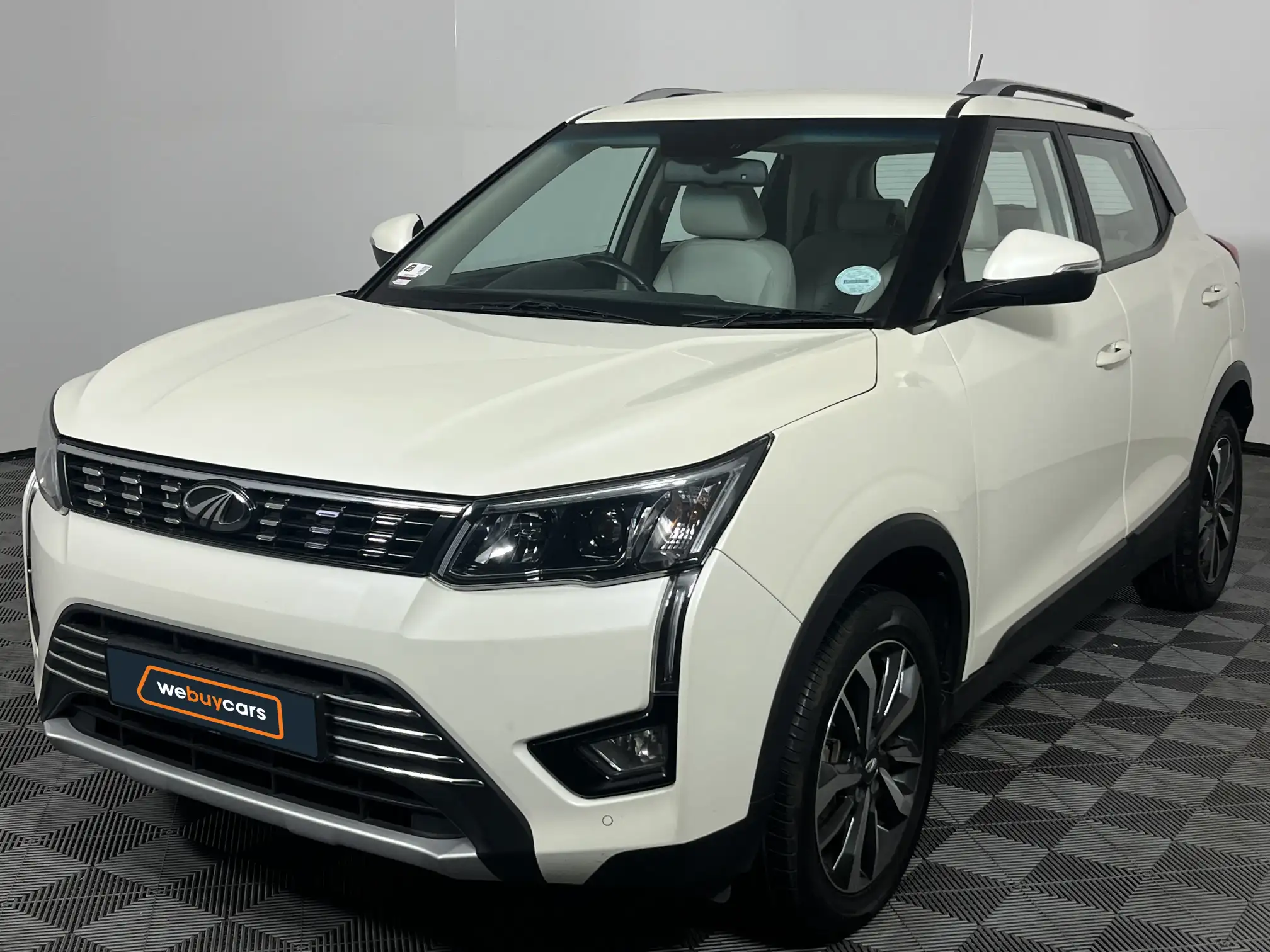 2020 Mahindra Xuv300